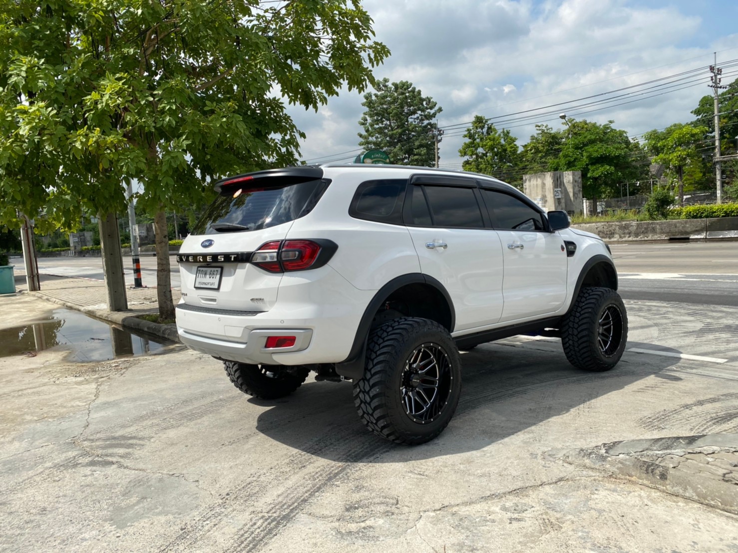 FORD EVEREST ยก6นิ้ว จัด FULLSET ที่ STEP9