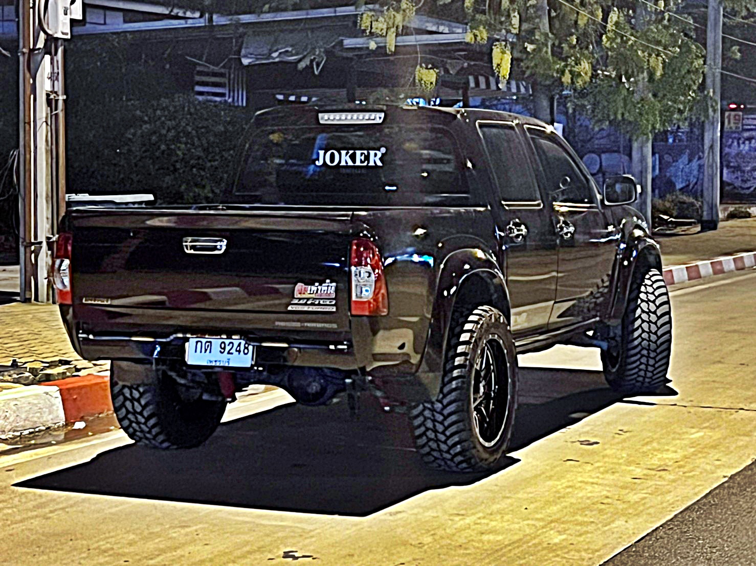 #D_MAX_ทรงเมกา_เพชรบุรี จากตัวเตี้ยรถซิ่งสู่ตัวสูงทรงเมกา