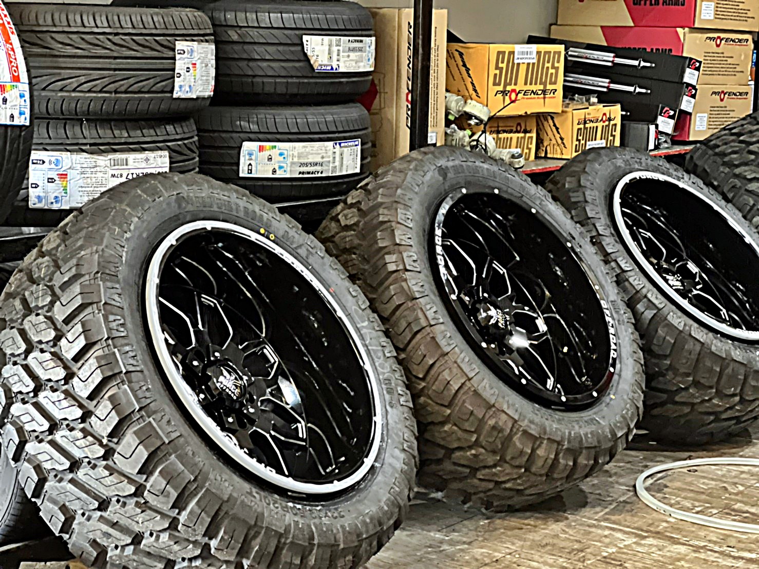 TRITON ทรงเมกา ล้อ FORCE ที่ STEP9