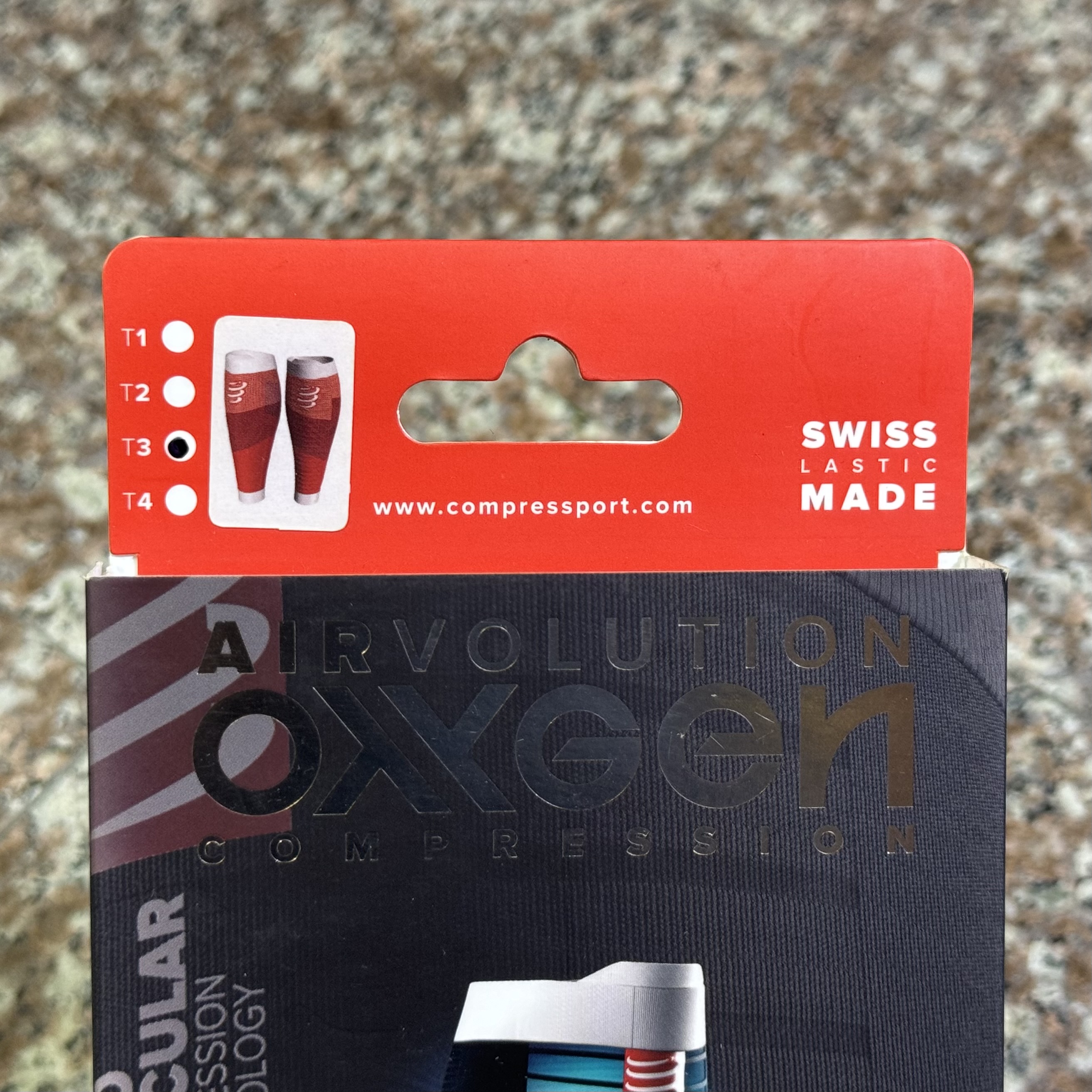 ซัพพอร์ตน่อง Compressport R2 Oxygen Calf Sleeve ‘Summer Orange’ (T4)