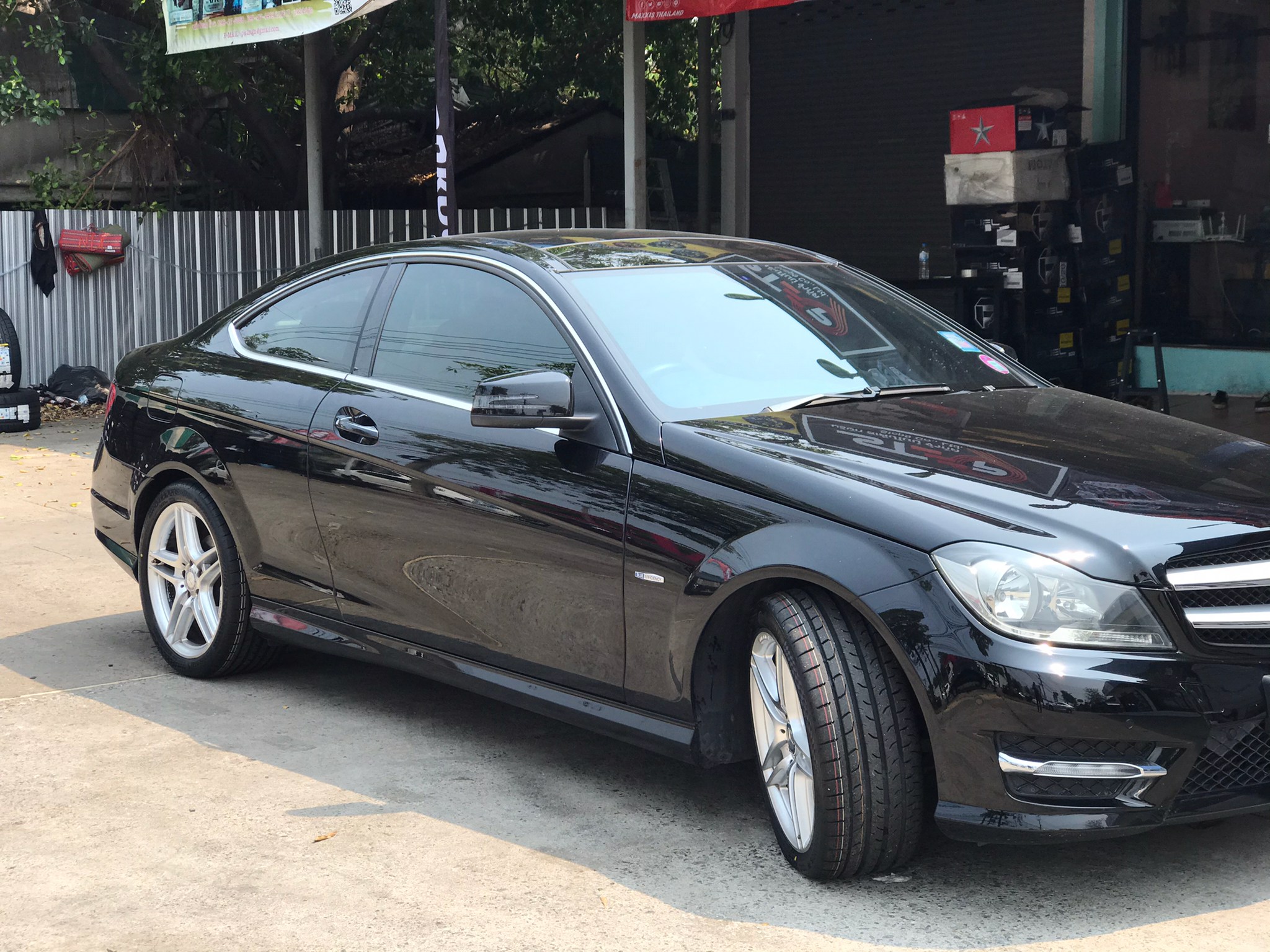 CONTINENTAL MC6 235/40-18 ราคาถูกที่ STEP9