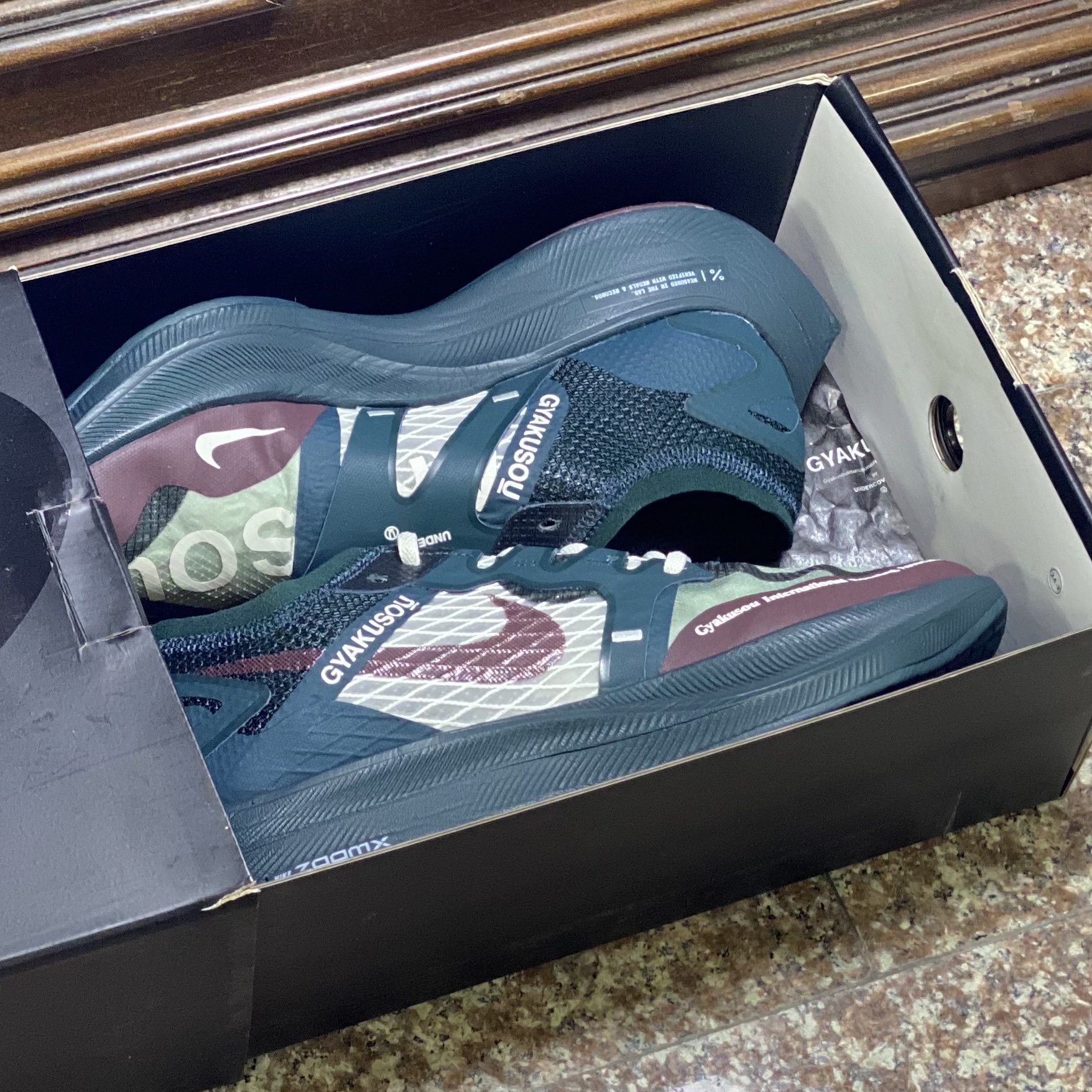 รองเท้าวิ่ง Nike ZoomX Vaporfly Next% Gyakusou ‘EXCLUSIVE’ (M9US)