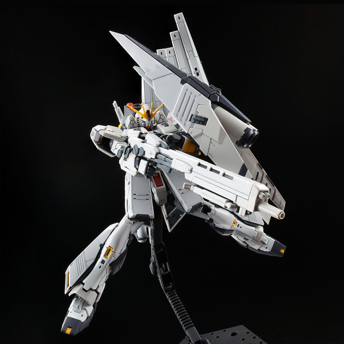 RG 1/144 ν GUNDAM HWS