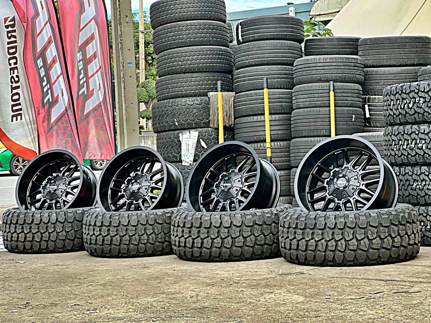 MAYHEM ขอบ22 ออฟโรดมาใหม่ ที่ STEP9