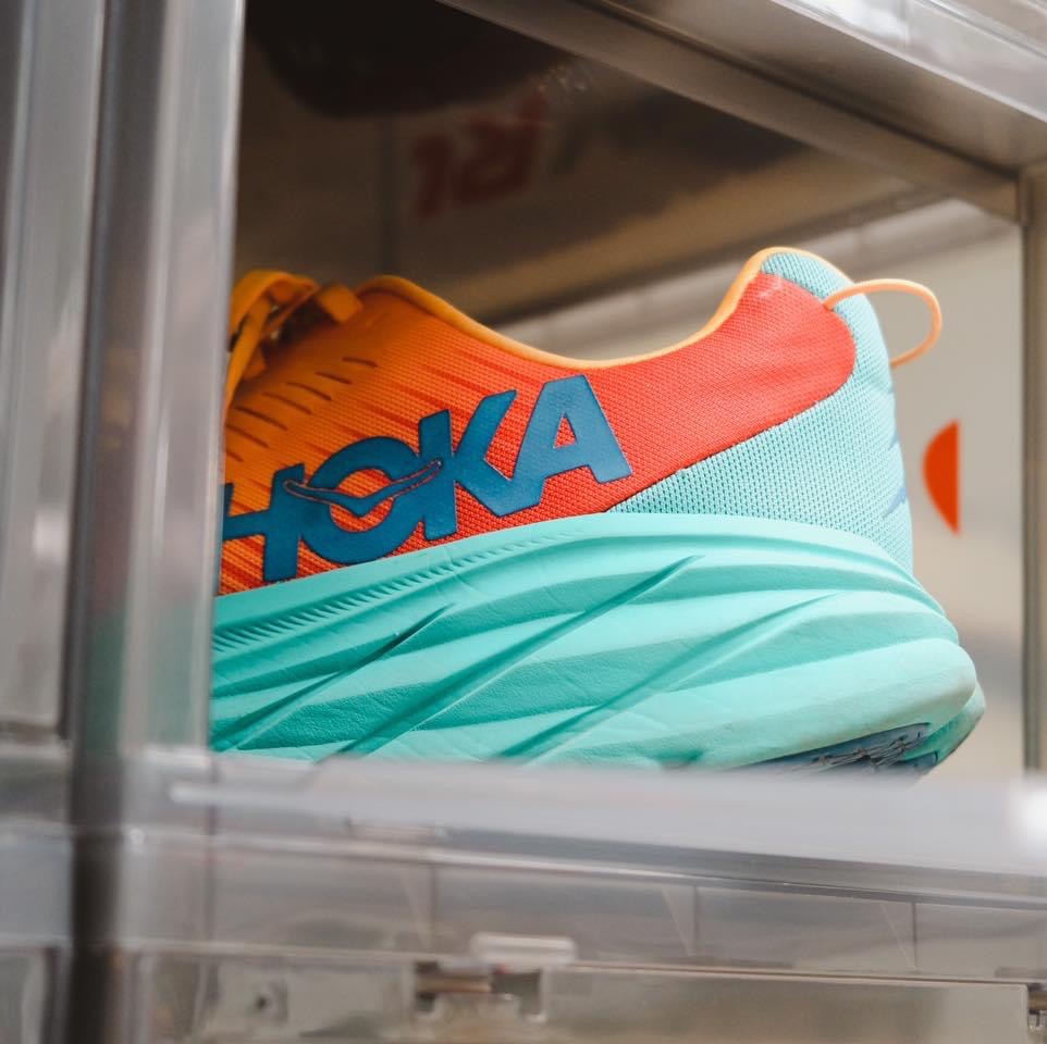 กล่องใส่รองเท้า Rev Runner Tower Box ‘LIMITED’