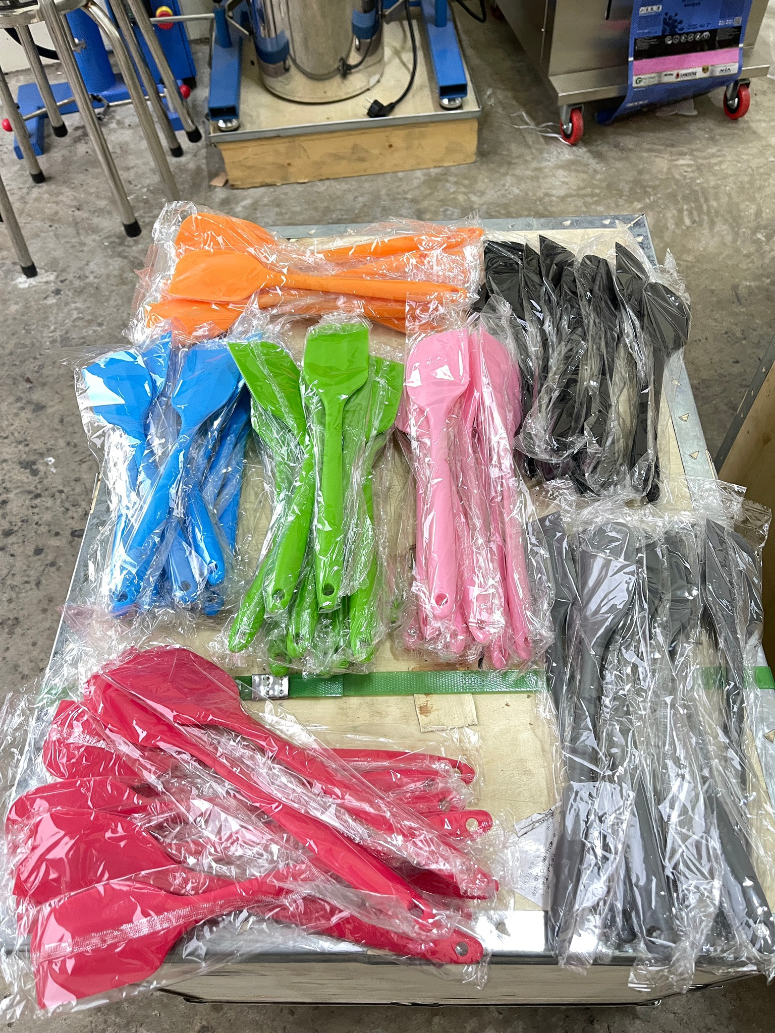 🌈ไม้พายซิลิโคนไร้รอยต่อ ชนิดทึบ ชุดไม้พายซิลิโคน พายยางซิลิโคน พายทำขนม