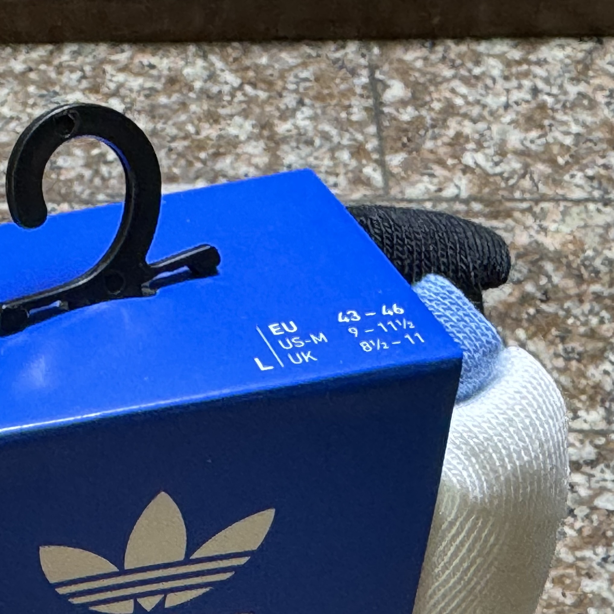 ถุงเท้า Adidas Originals Symbol Crew Socks #แพค3คู่ (M,L)