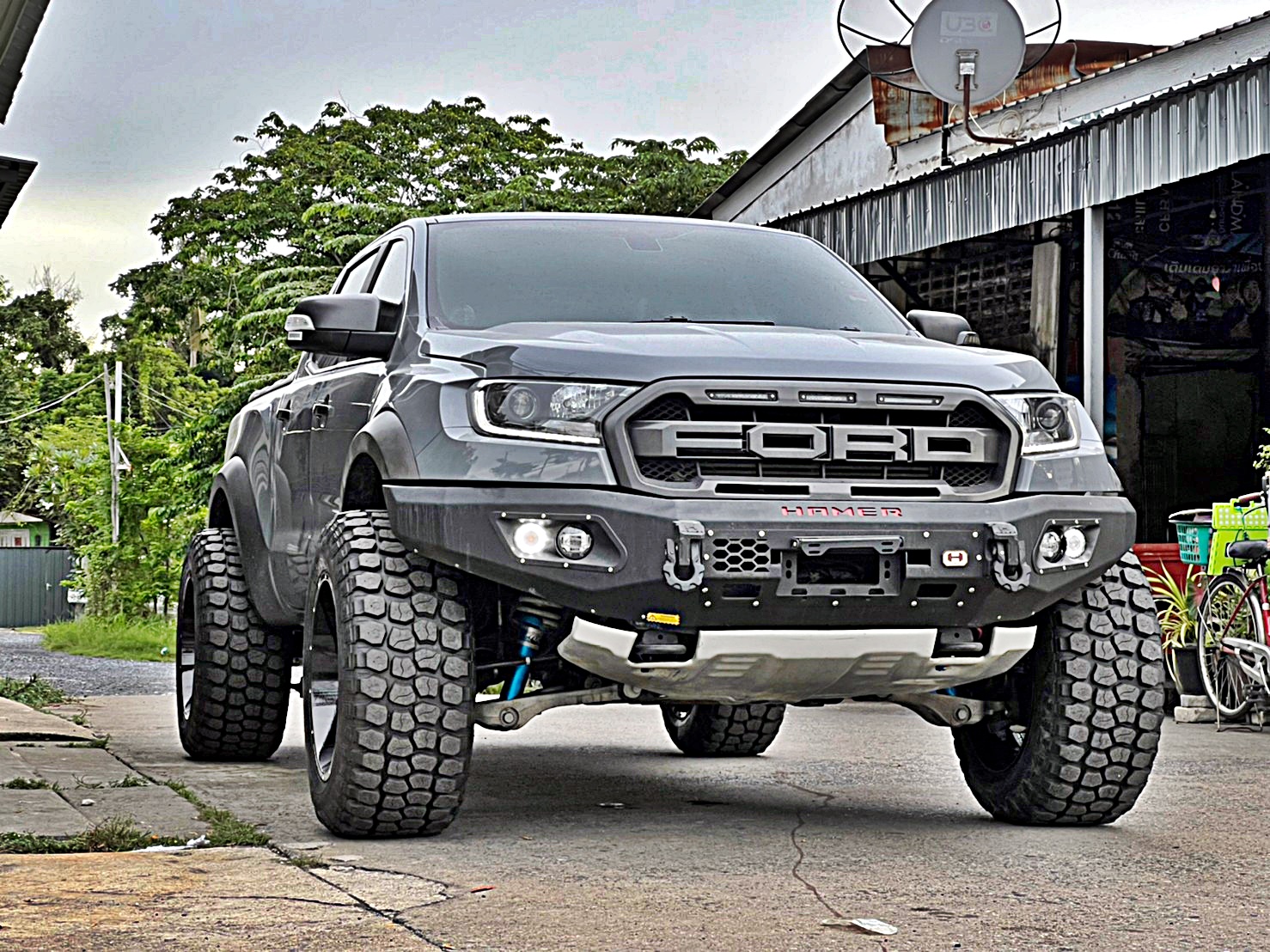 FORD_RAPTOR_ทรงเมกา ที่ STEP9