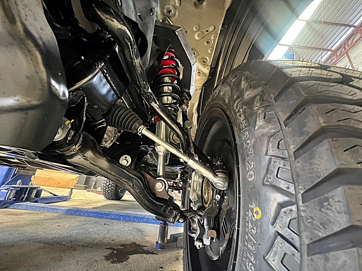 TOYOTA REVO แต่งทรงเมกาที่ STEP9