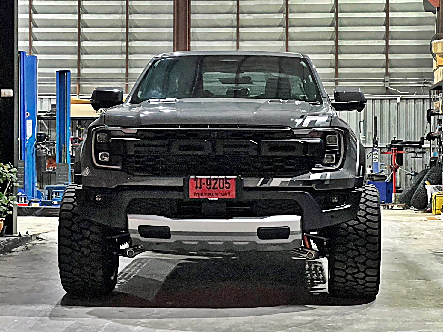 ส่งงาน RAPTOR V6 หล่อจบ ที่ Step9 ล้อแท้ HOSTILE H113