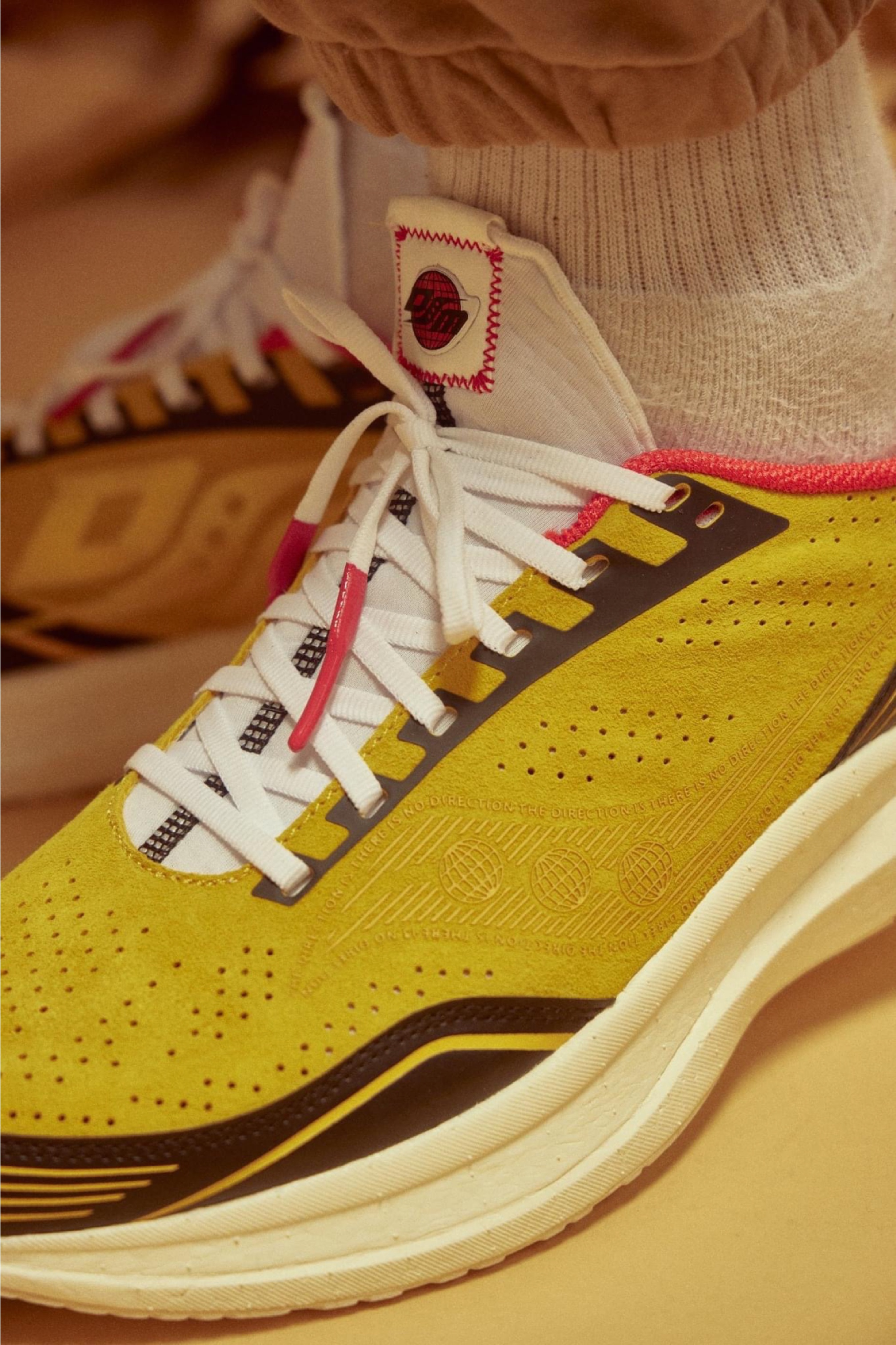 รองเท้า Saucony X Diet Starts Monday Endorphin Pro ‘EXCLUSIVE’ (M8US)