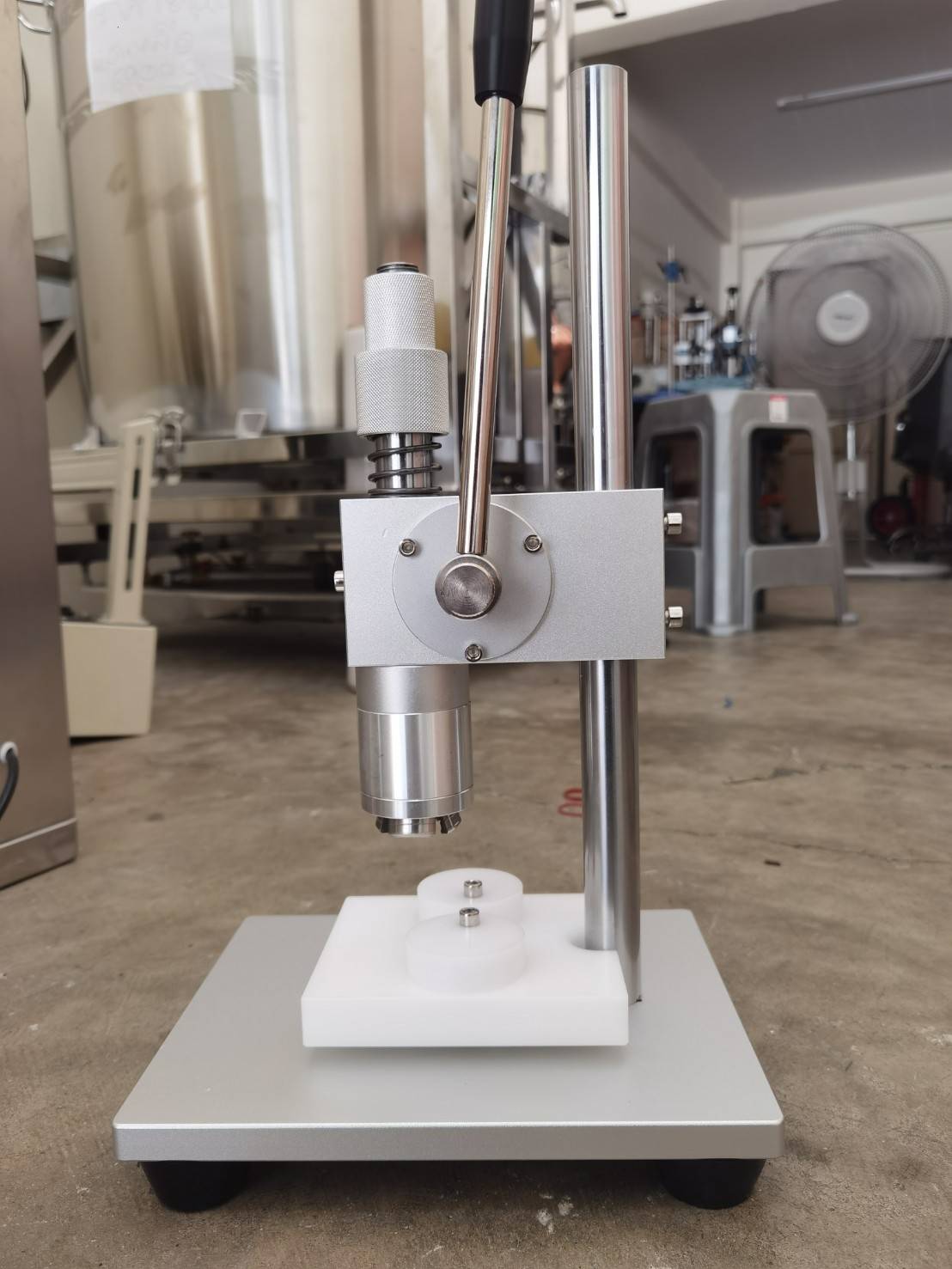 🌈15660 เครื่องปิดขวดยาฉีดแบบมือโยก รุ่น WT-90ZX