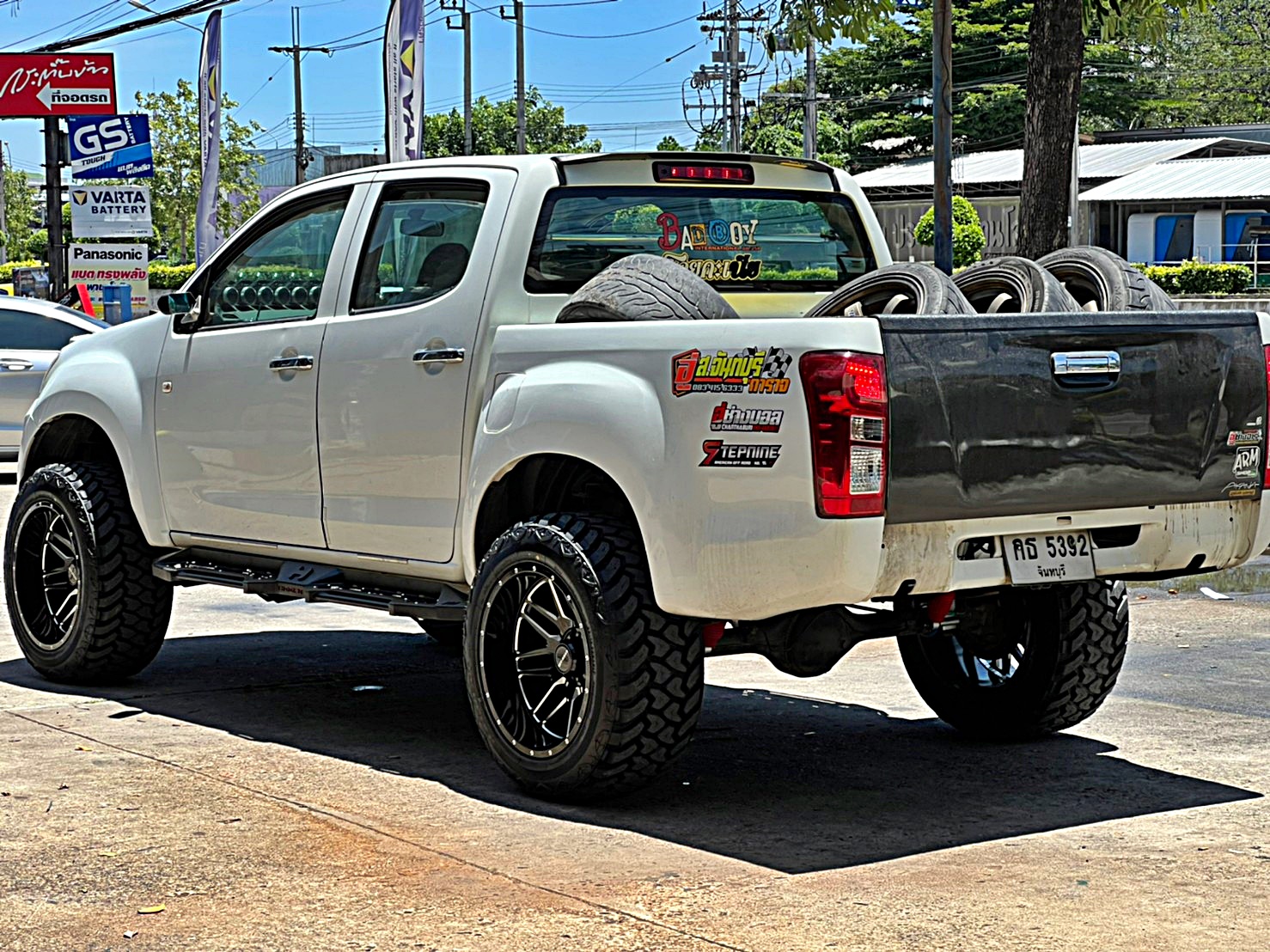 D-MAX_จองคิวมาจากจันทบุรี คันนี้ตัวเตี้ยโหลดเตี้ย จัดทรงเมกาที่ STEP9