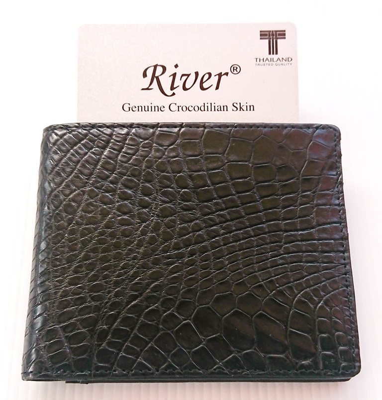 กระเป๋าสตางค์หนังจระเข้แท้ ส่วนท้องขา สีดำ