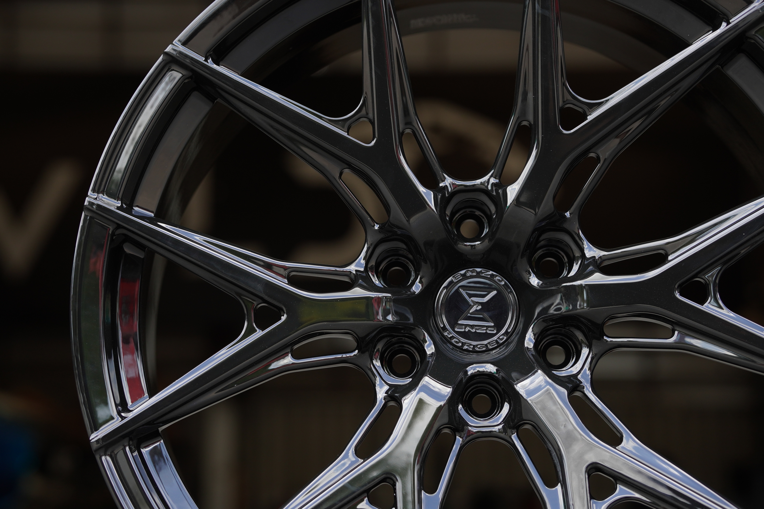 ล้อแท้ ENZO FORGED ขอบ22 ลายใหม่ สำหรับ EVEREST V6
