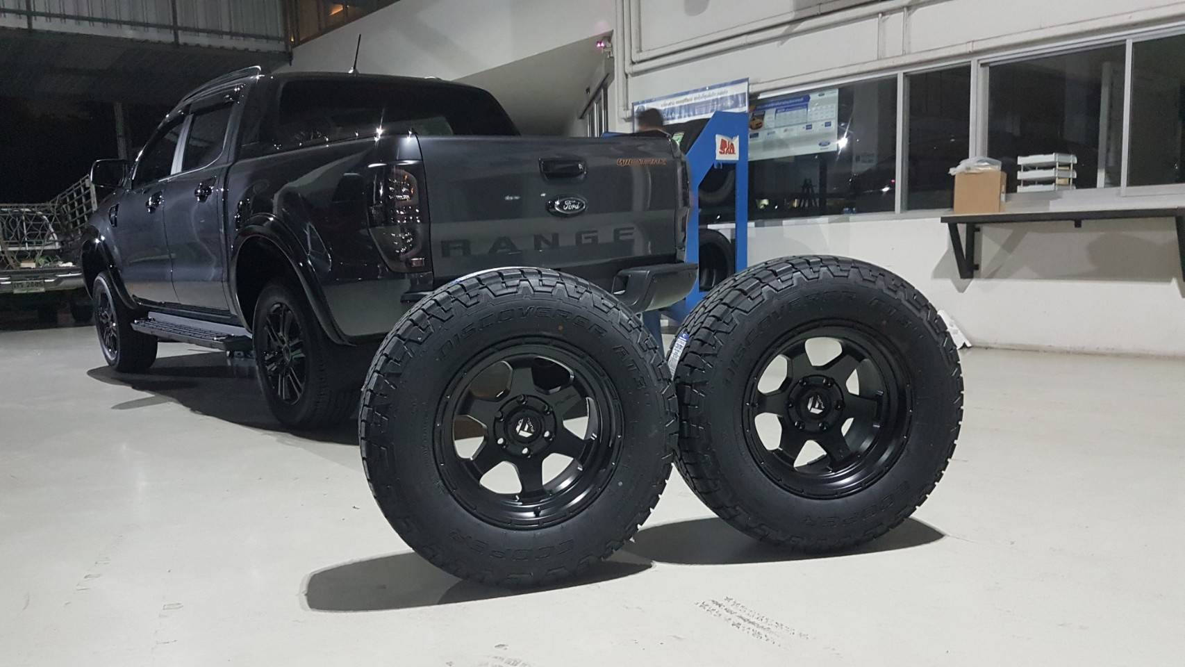 FUEL SHOK ขอบ17 ราคาพิเศษที่ STEP9