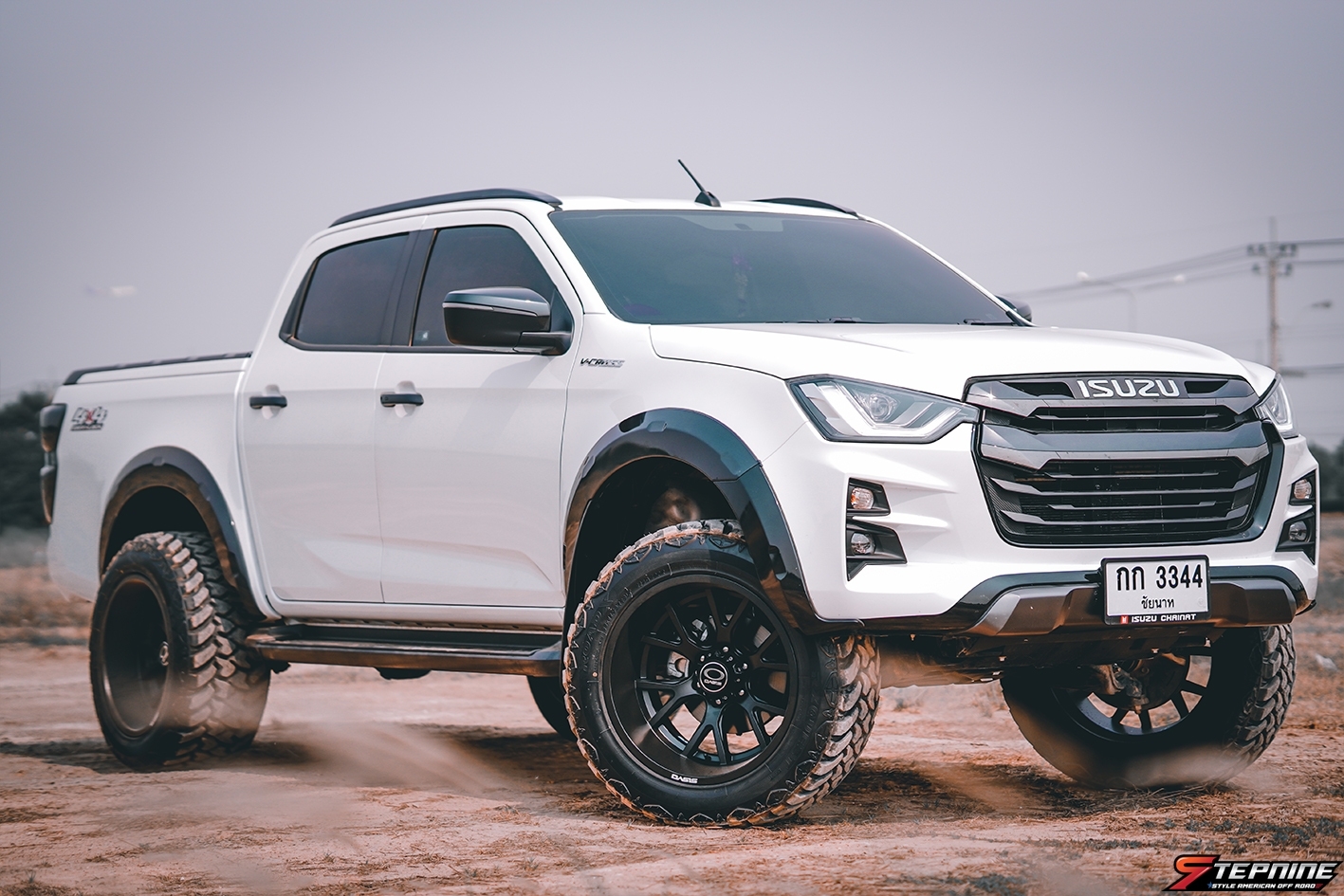 D-MAX ทรงเมกา โคตรหล่อ ที่ STEP9