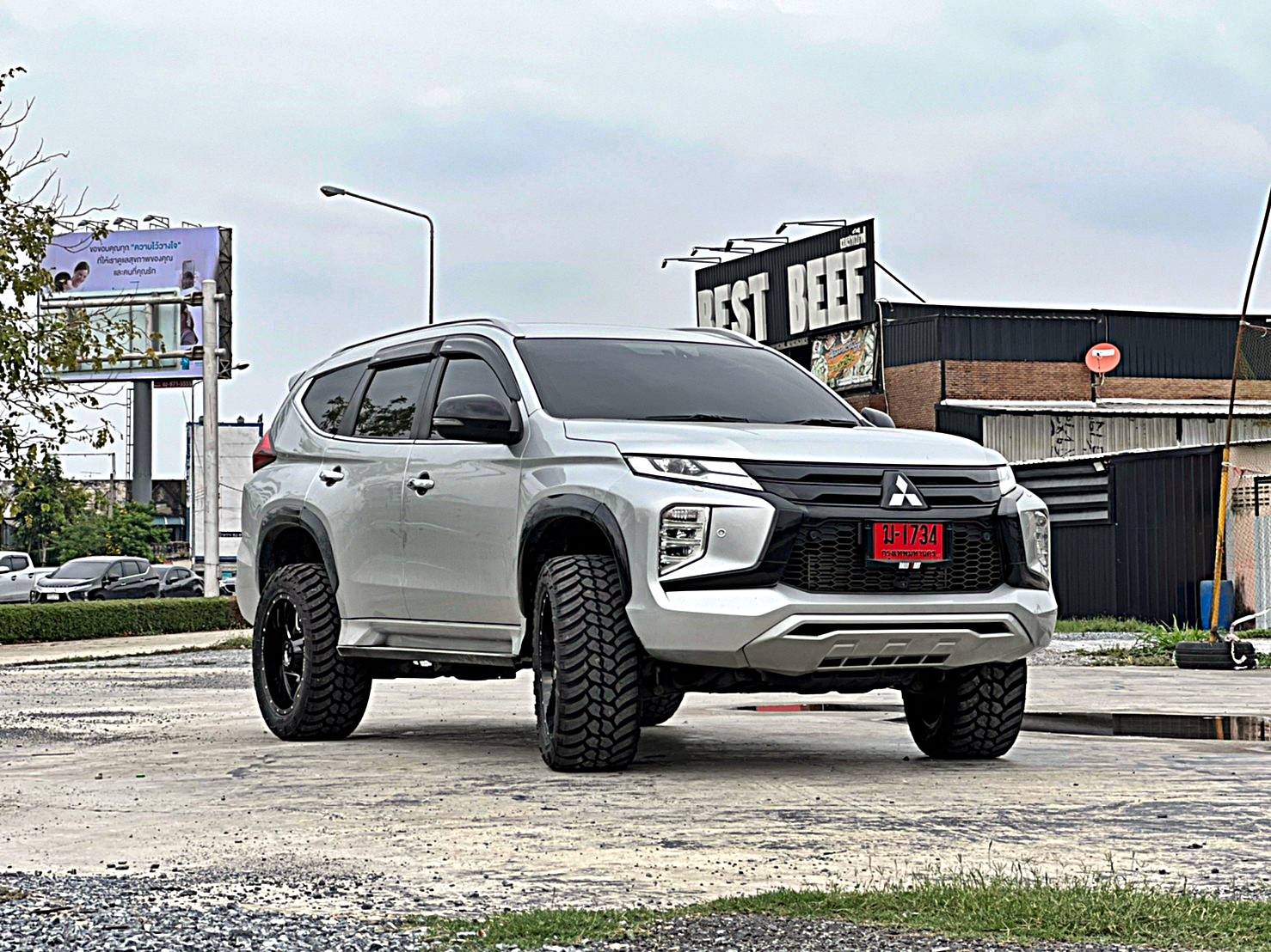 PAJERO ทรงเมกา ของพี่ปู_มลิกา_นักวอลเล่ย์_ทีมชาติไทย