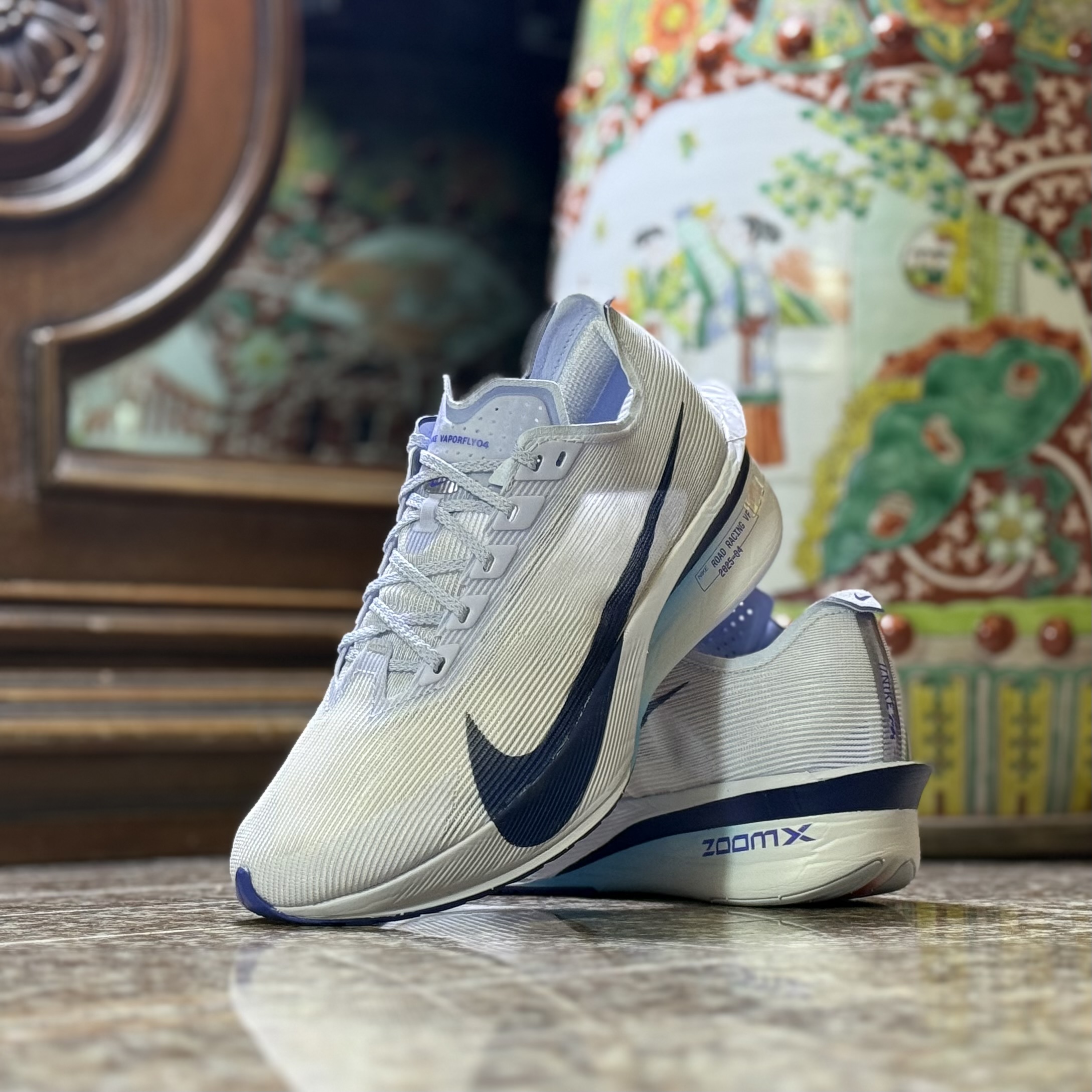 รองเท้าวิ่ง Nike ZoomX Vaporfly Next% 4 #มือ2 (W7.5US)