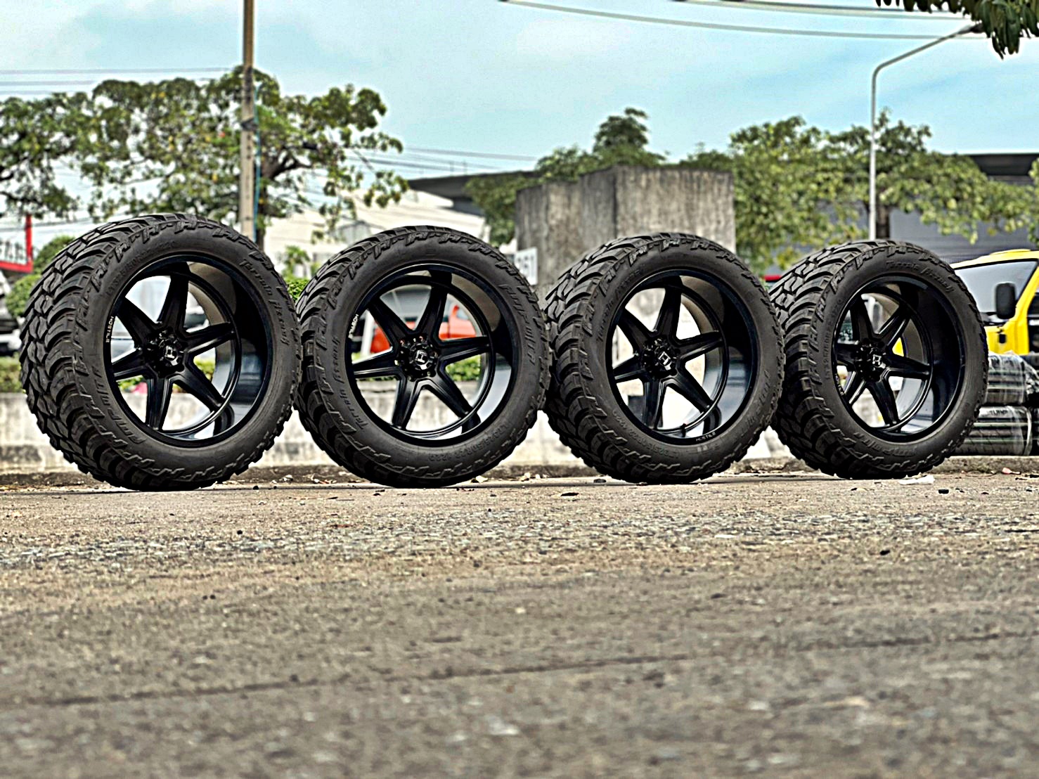 FORD RANGER ล้อ HOSTILE H117 ขอบ22 ที่ STEP9