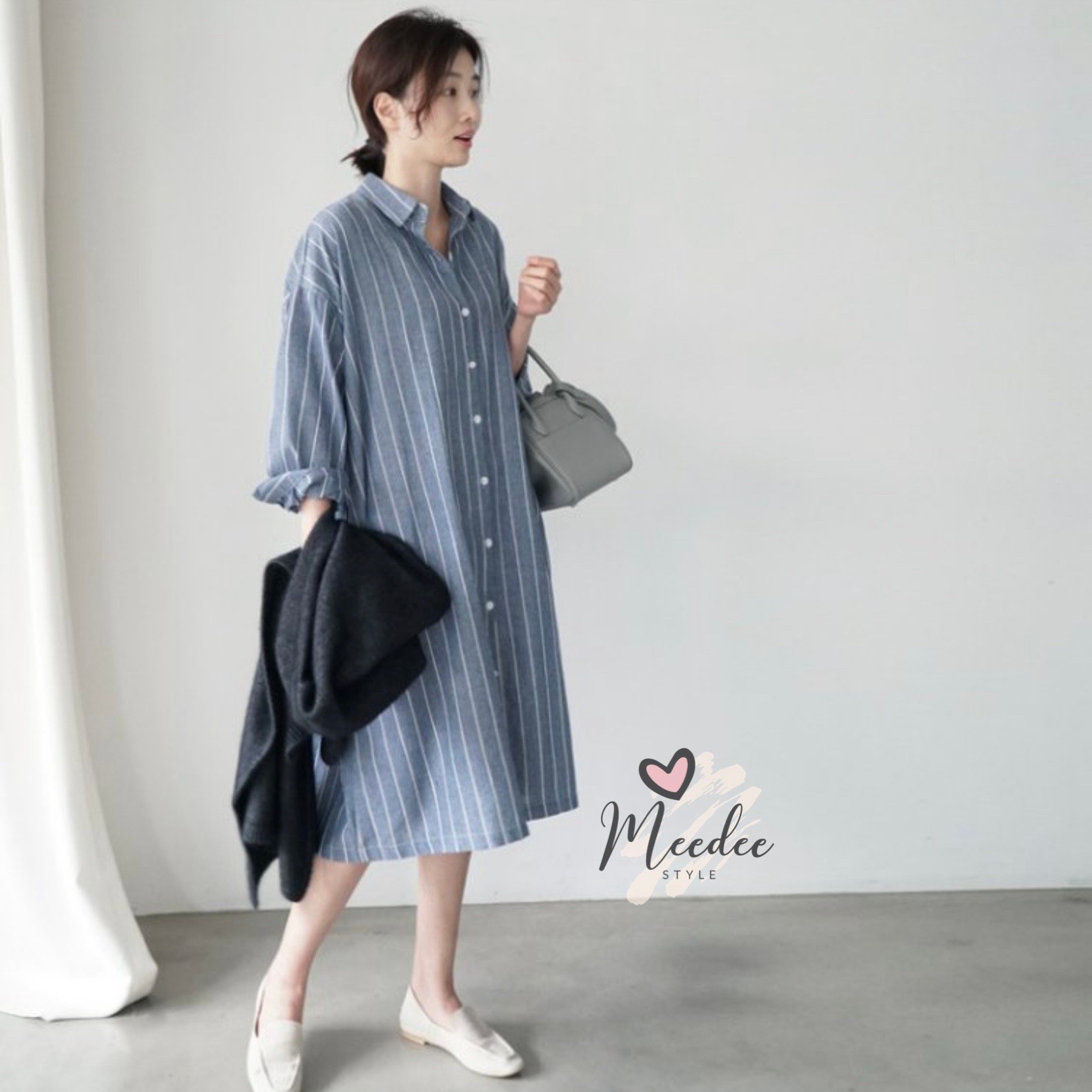 เดรสเชิ้ตลายทาง