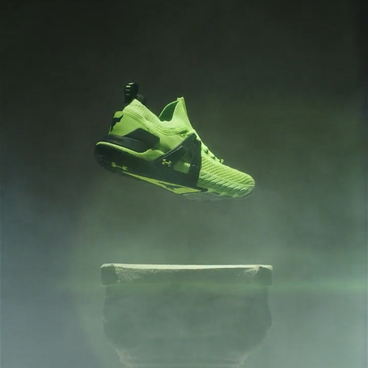 รองเท้าเทรนนิ่ง Under Armour Project Rock 4 ‘GREEN’ (M8US)