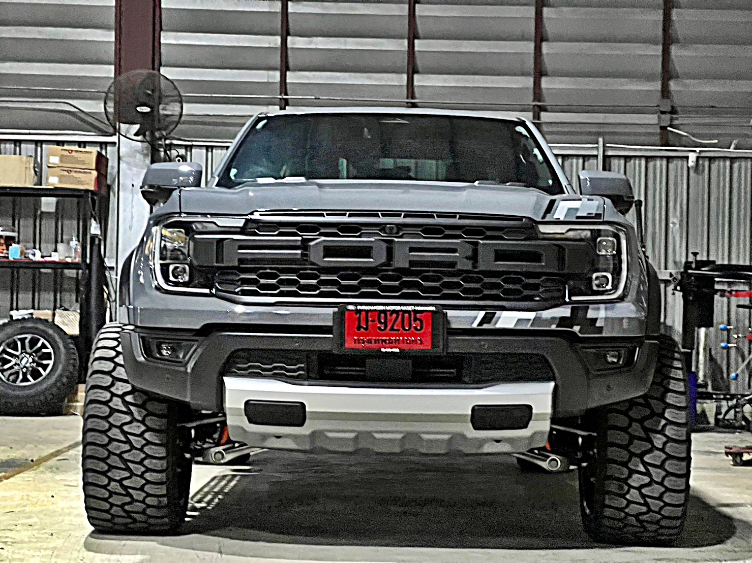 ส่งงาน RAPTOR V6 หล่อจบ ที่ Step9 ล้อแท้ HOSTILE H113