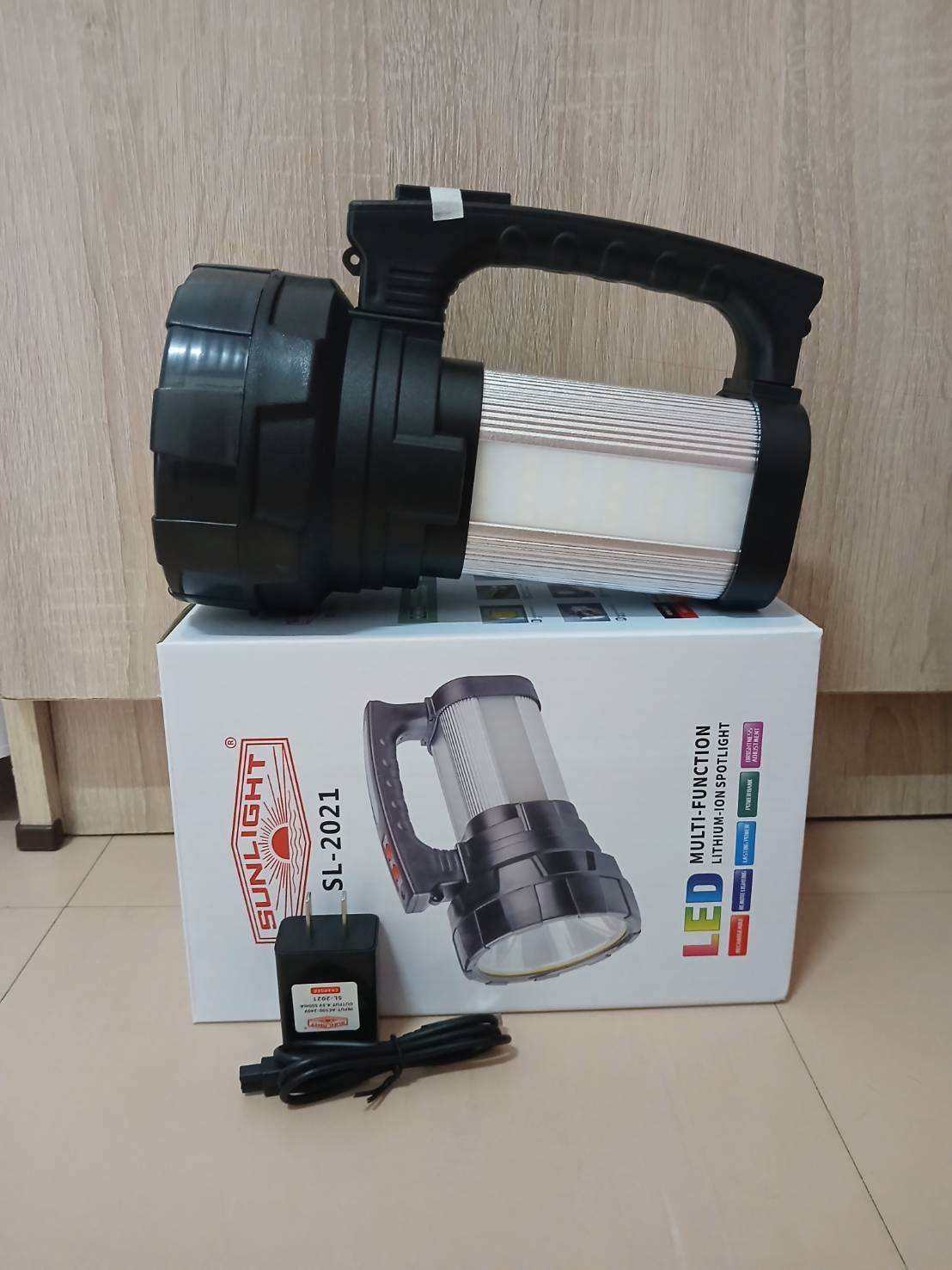 SUNLIGHT ไฟฉายสปอร์ตไลท์ LED ไฟ 3 ระบบ รุ่น SL-2021