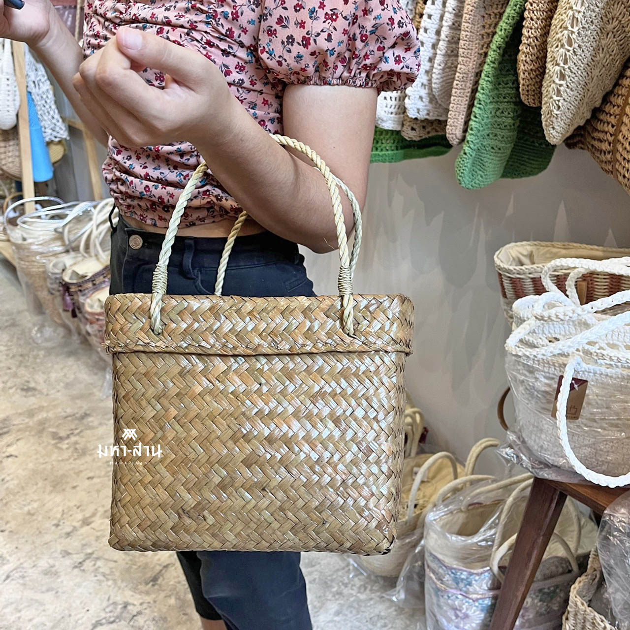 กระเป๋ากระจูด กระเป๋าถือ กระถางต้นไม้ กล่องของขวัญ