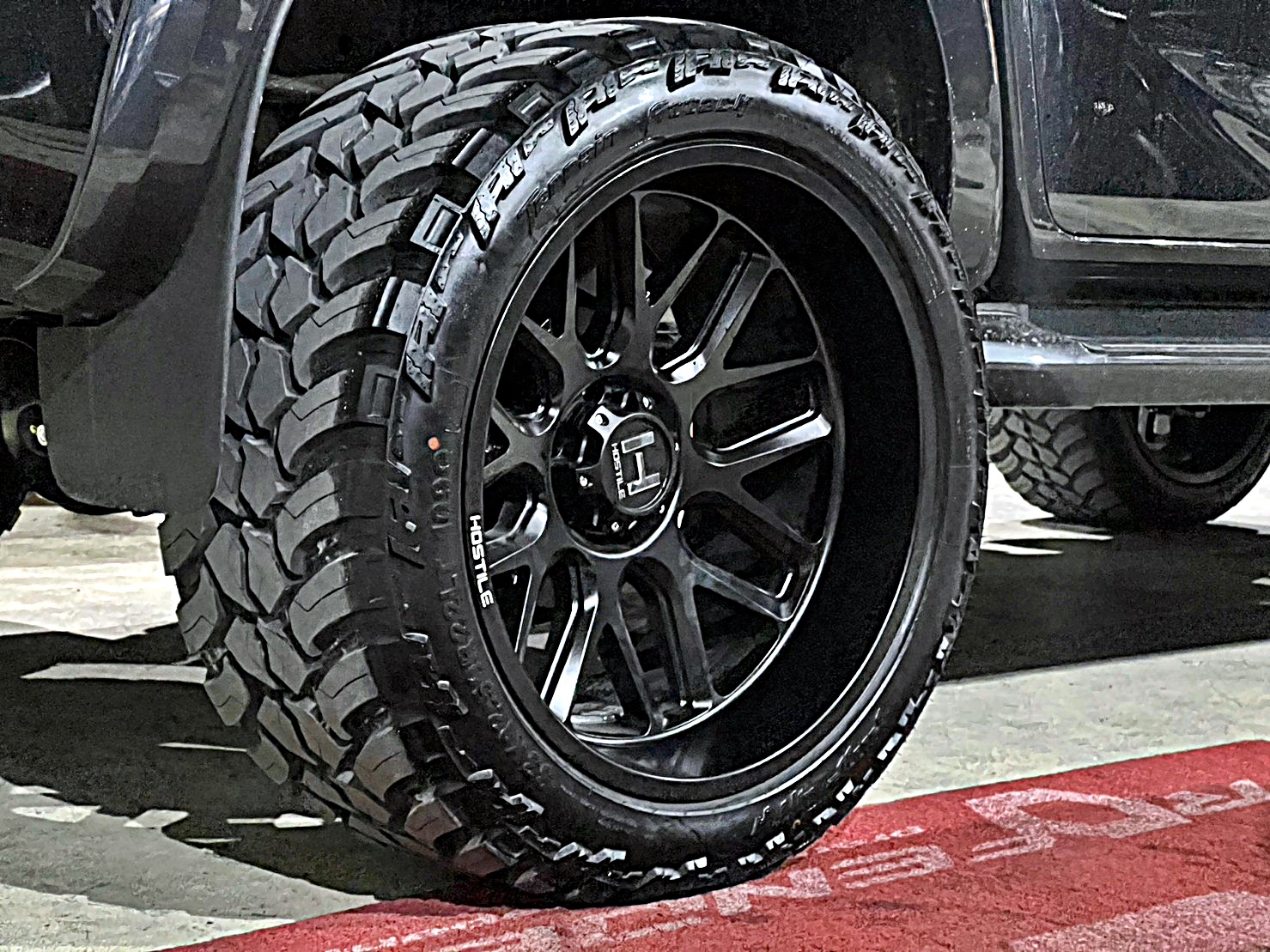 D-MAX ทรงเมกา จัดล้อแท้ HOSTILE ที่ STEP9