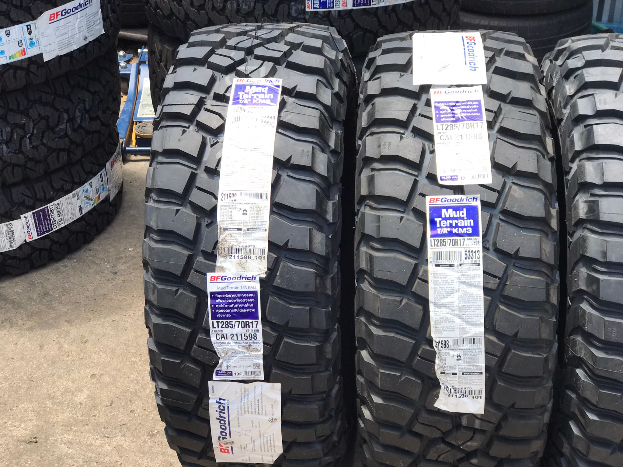 BF GOODRICH KM3 285/70-17 มาใหม่ปี21