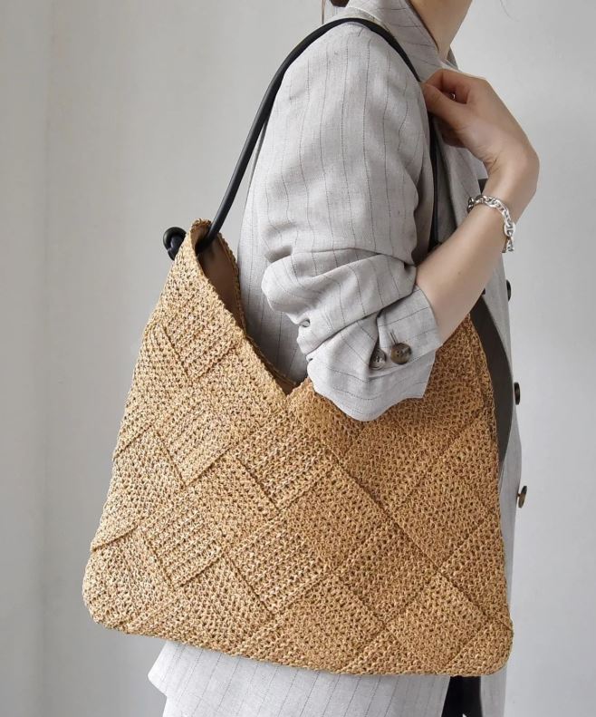 กระเป๋าสาน สะพายไหล่ ลายข้าวหลามตัด สไตล์เกาหลีใหม่ 🥪