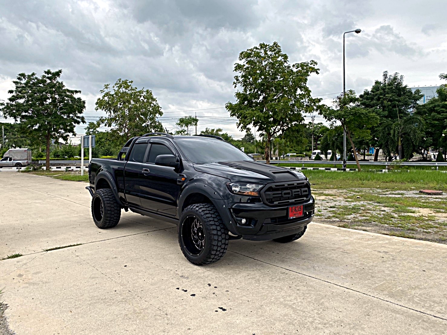 FORD ทรงเมกา ล้อเทพลึกสุดตาราง