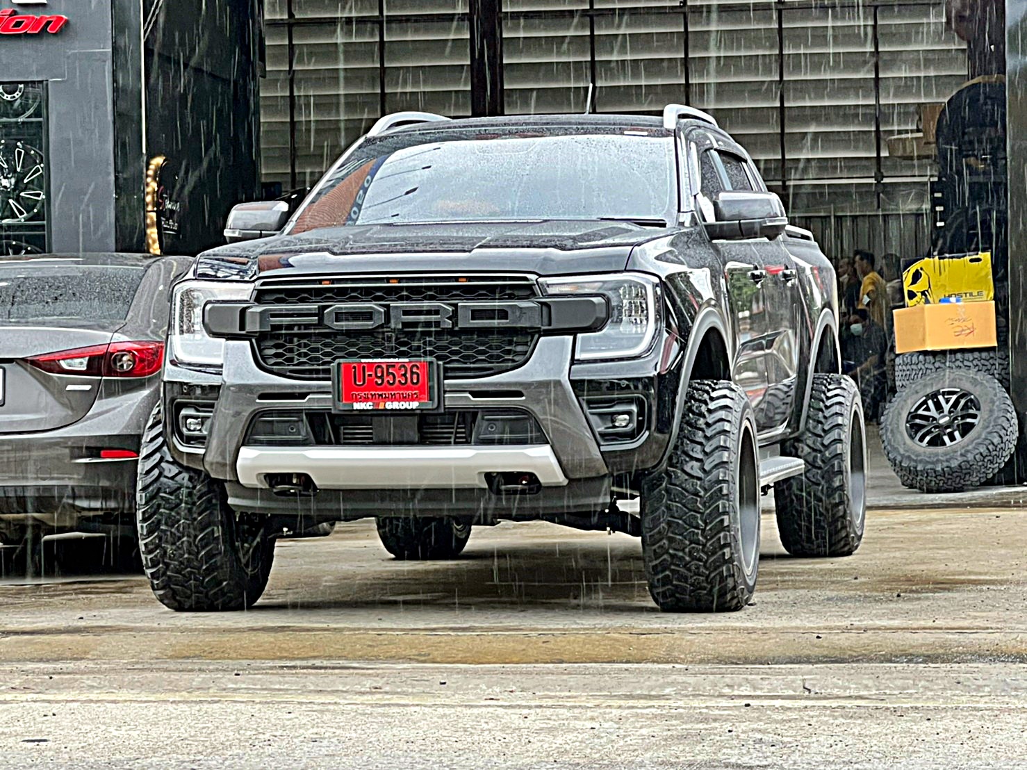 FORD_RANGER_NEXTGEN จัดล้อยาง ทรงเมกาที่ STEP9