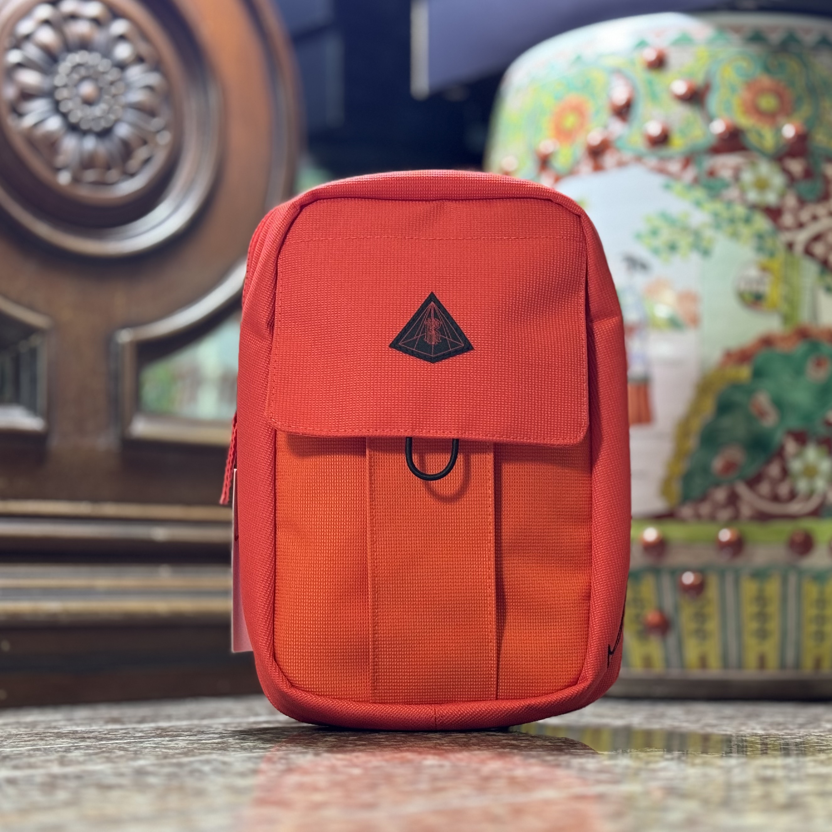 กระเป๋า Nike Kyrie Irving Crossbody Bag ‘Chili’s Red’