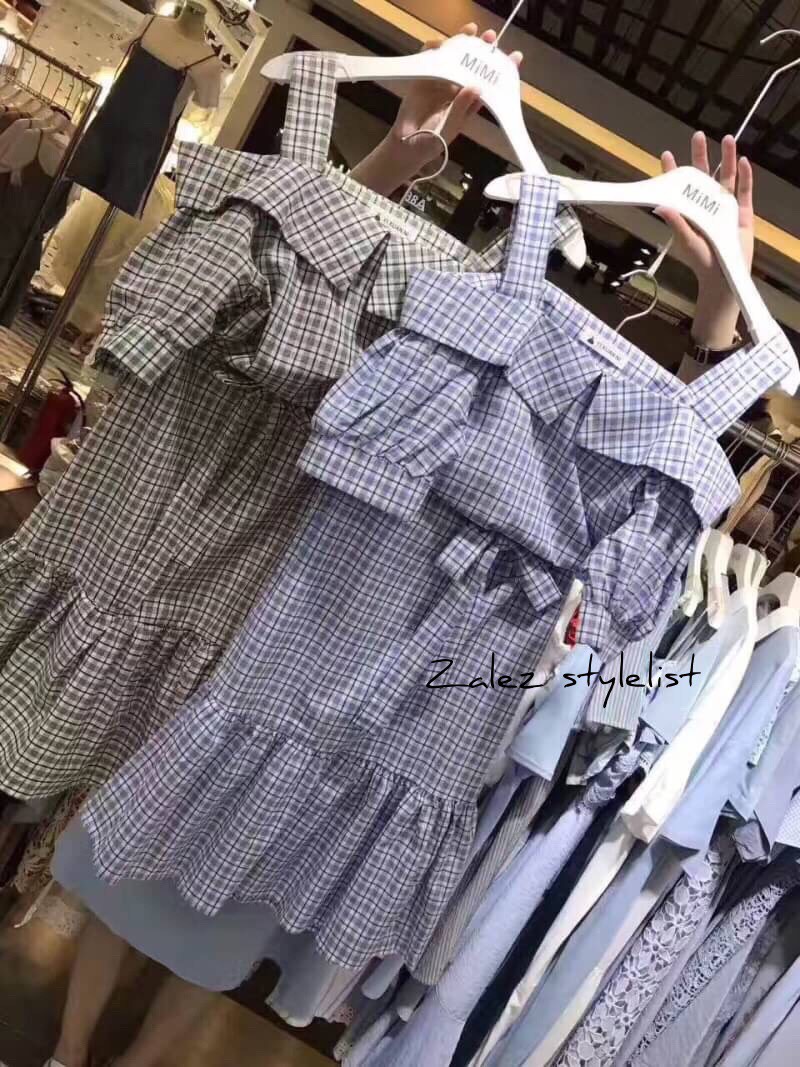 เดรสสายเดี่ยวเปิดไหล่ ลายสก็อต