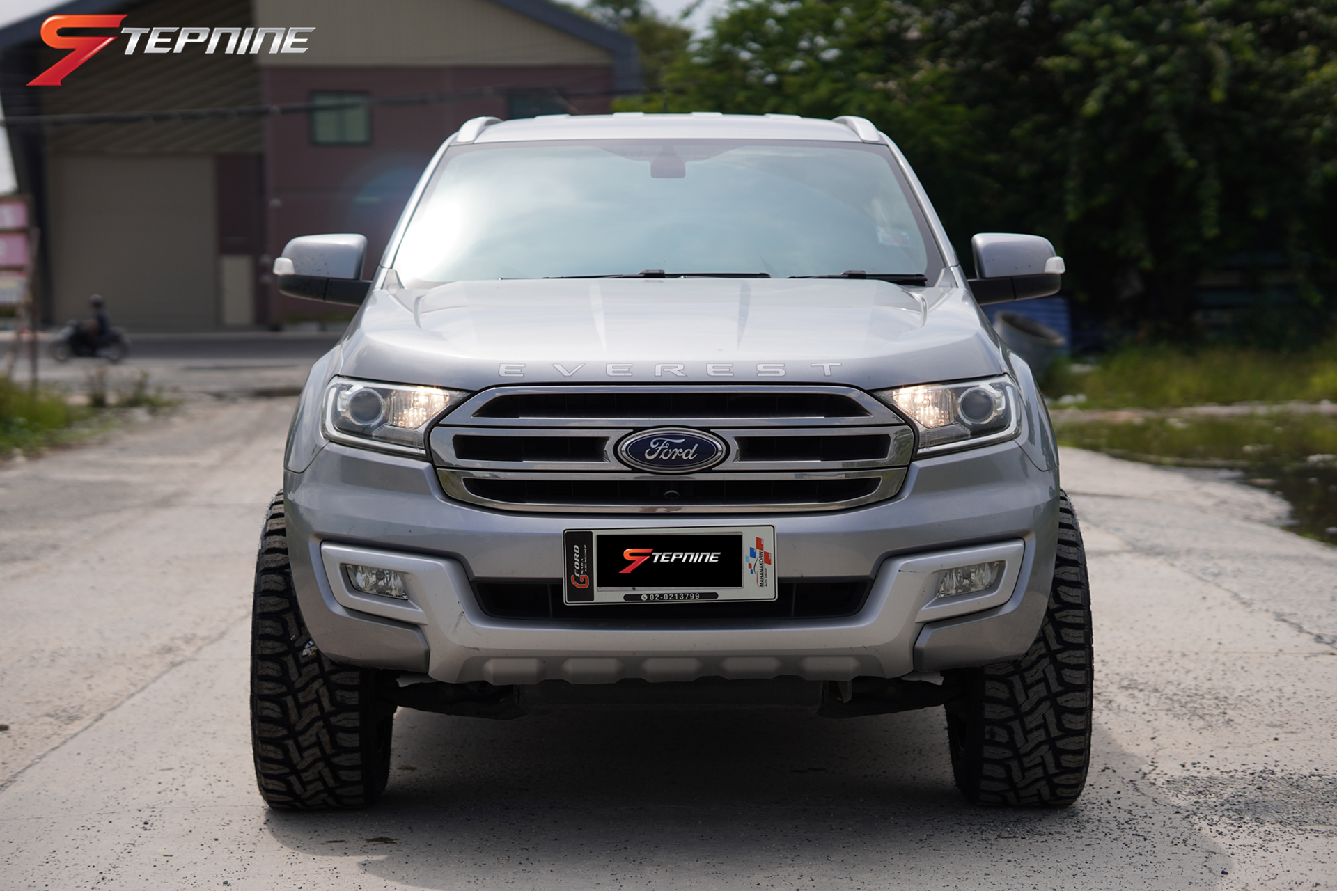Ford everest ตัวเก่า ขอบ 20 ช่วงล่างเดิม ไม่ยก