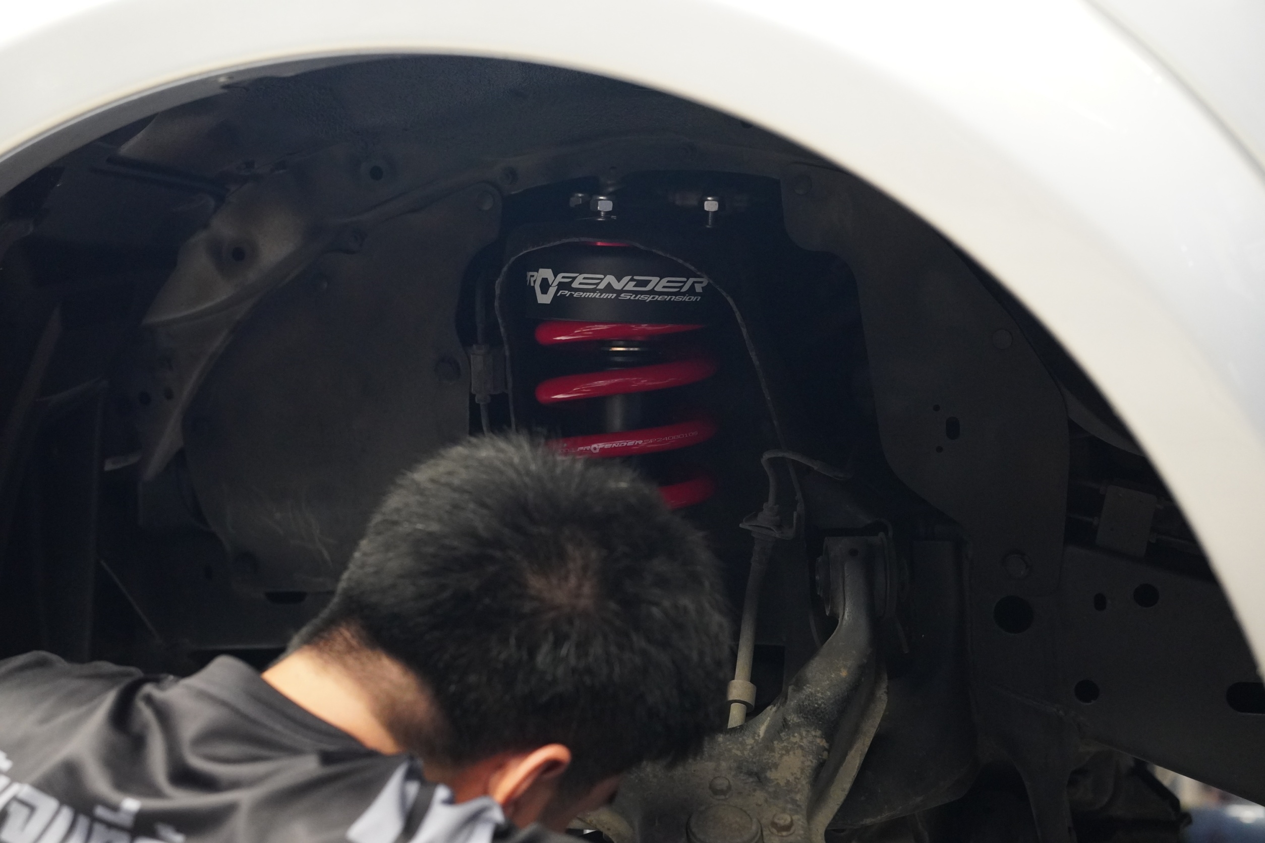 PAJERO ช่วงล่าง PROFENDER หน้า QUEEN หลัง SUBTANK ราคาพิเศษที่ STEP9