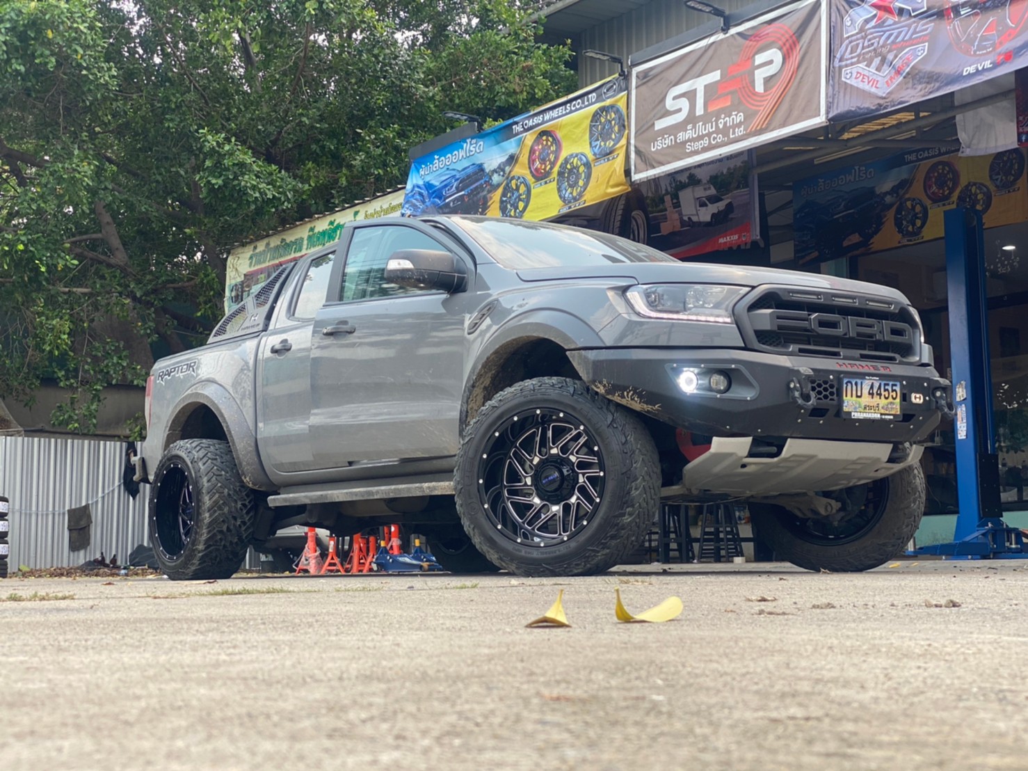 FORD RAPTOR จากสระบุรี จัดล้อออฟโหดๆๆ ที่ STEP9