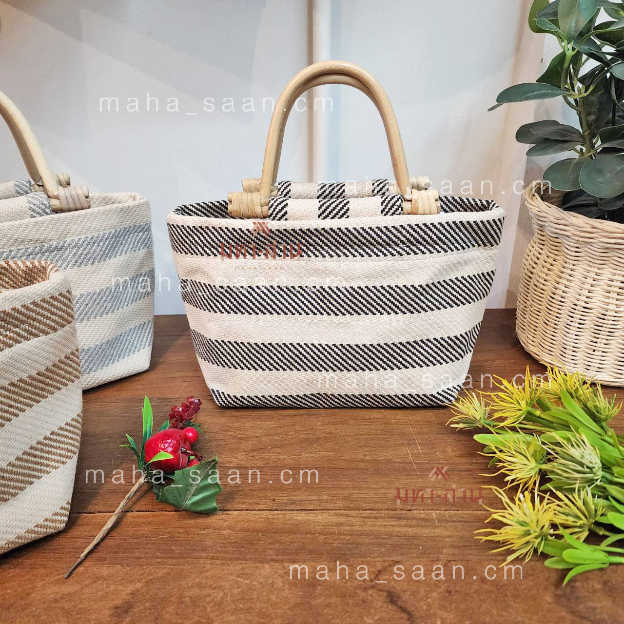 กระเป๋าผ้า หูหวาย คละแบบ สั่งผลิตติดแบรนด์ลูกค้าได้ 🎁