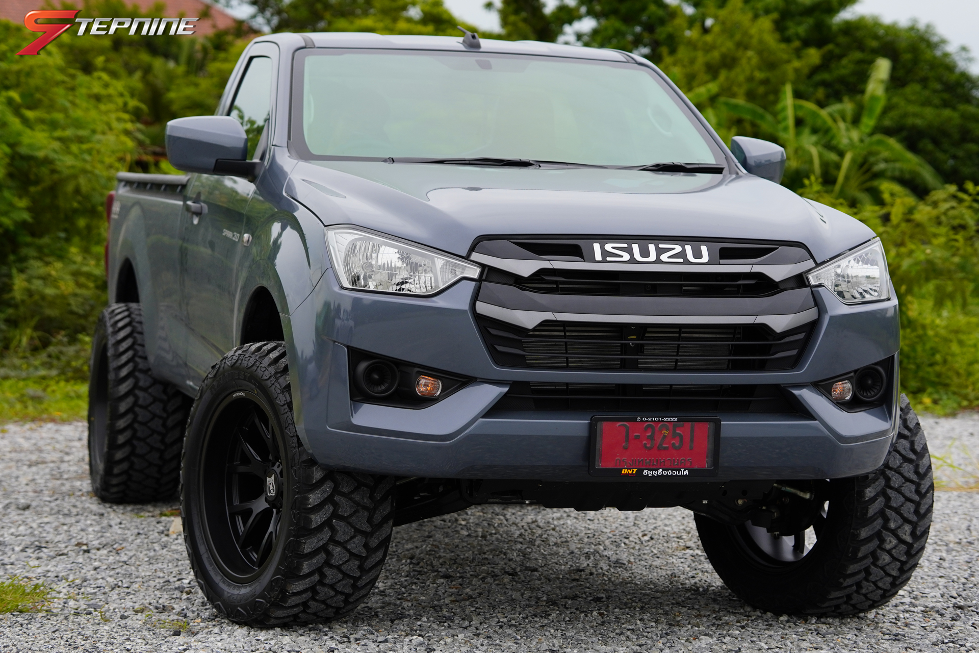 ISUZU D-MAX 4x4 หัวเดียว ป้ายแดง