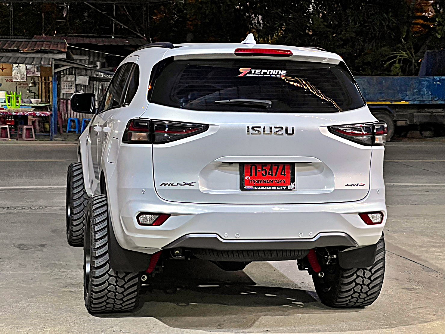 ล้อแท้ HOSTILE H113 ขอบ22 ใส่ MU-X แต่งเมกา