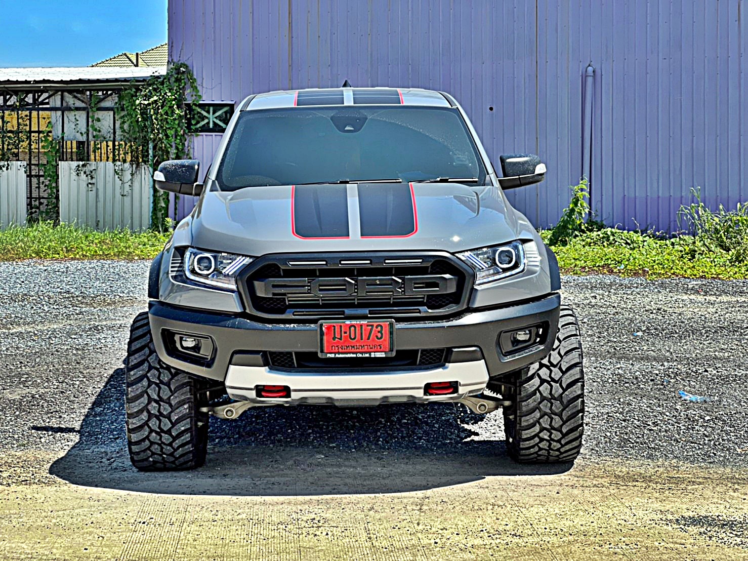 FORD RAPTOR ทรงเมกา่ ล้อ HOSTILE H113