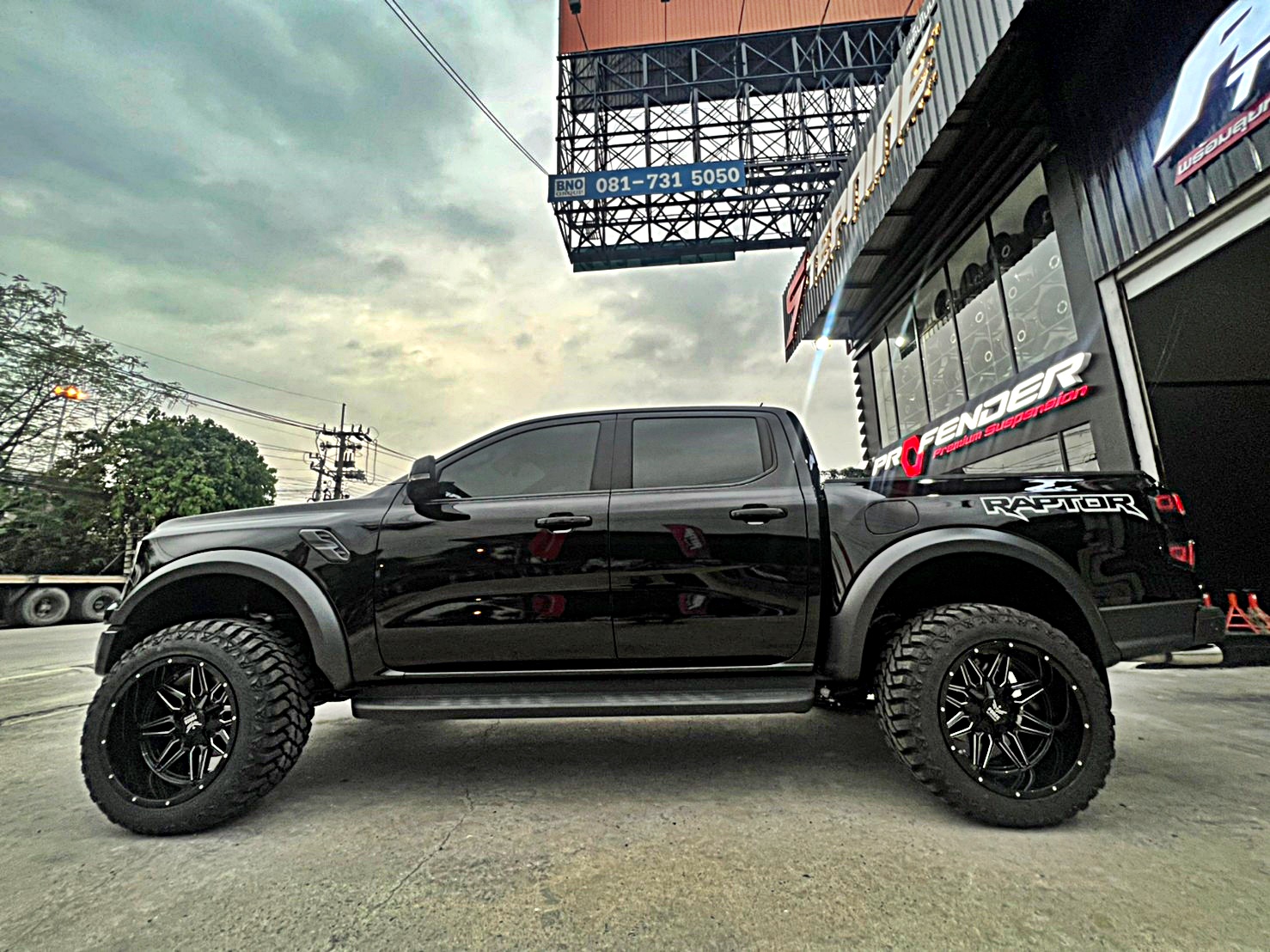 FORD RAPTOR NEXTGEN V6 ทำทรงเมกาที่ STEP9