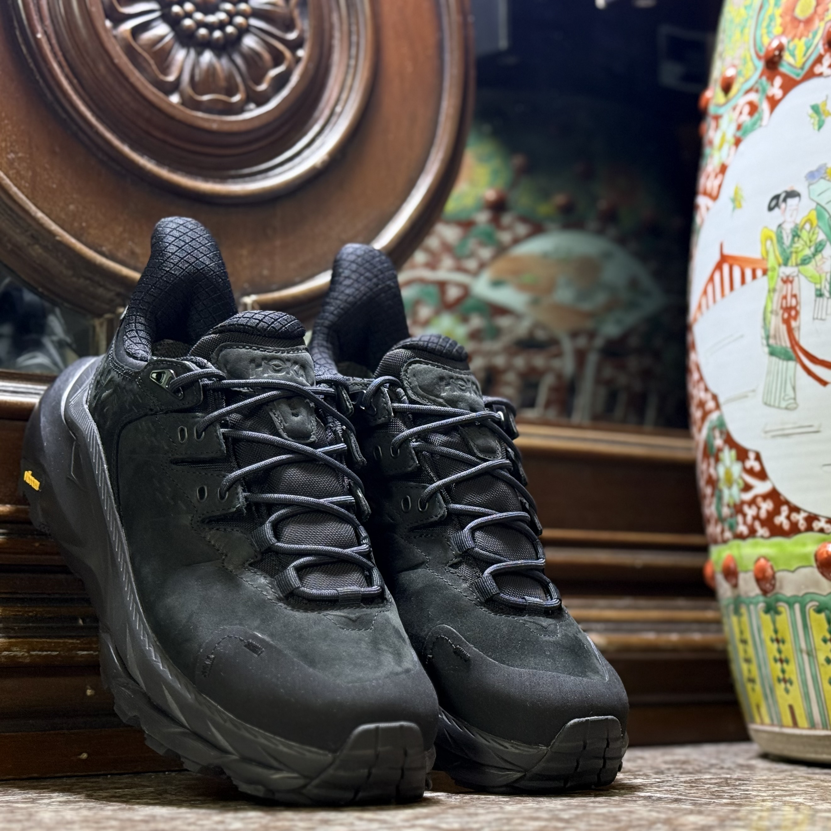 รองเท้าเดินป่า HOKA KAHA 2 Low GTX ‘AllBlack’ (M8.5/9/9.5/10US)