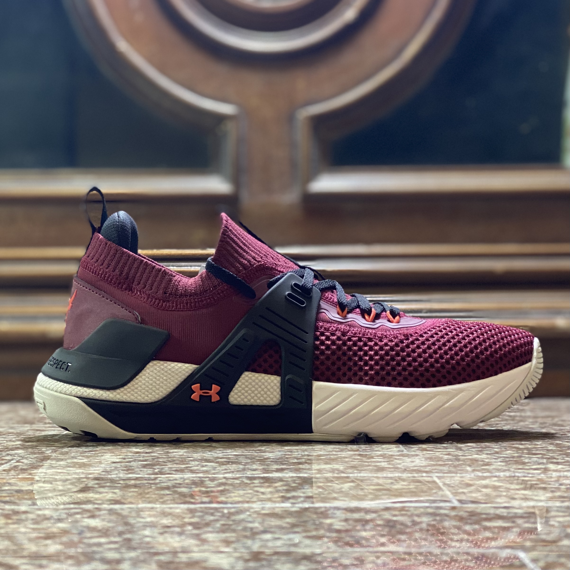 รองเท้าเทรนนิ่ง Under Armour Project Rock 4 ‘Burgundy’ (M8US)