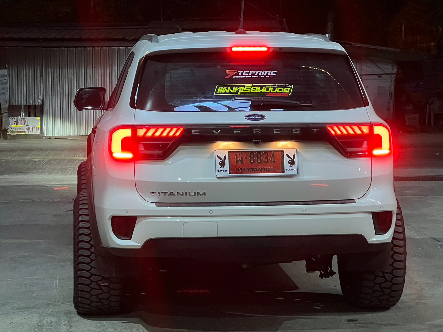 FORD EVEREST NEXTGEN ชุมพร แต่งทรงเมกาที่ STEP9