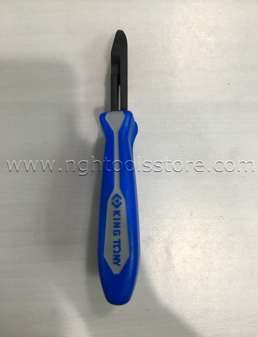 คีมปากเฉียงด้ามหนา รุ่น 6231 ขนาด 7" ยี่ห้อ KING TONY