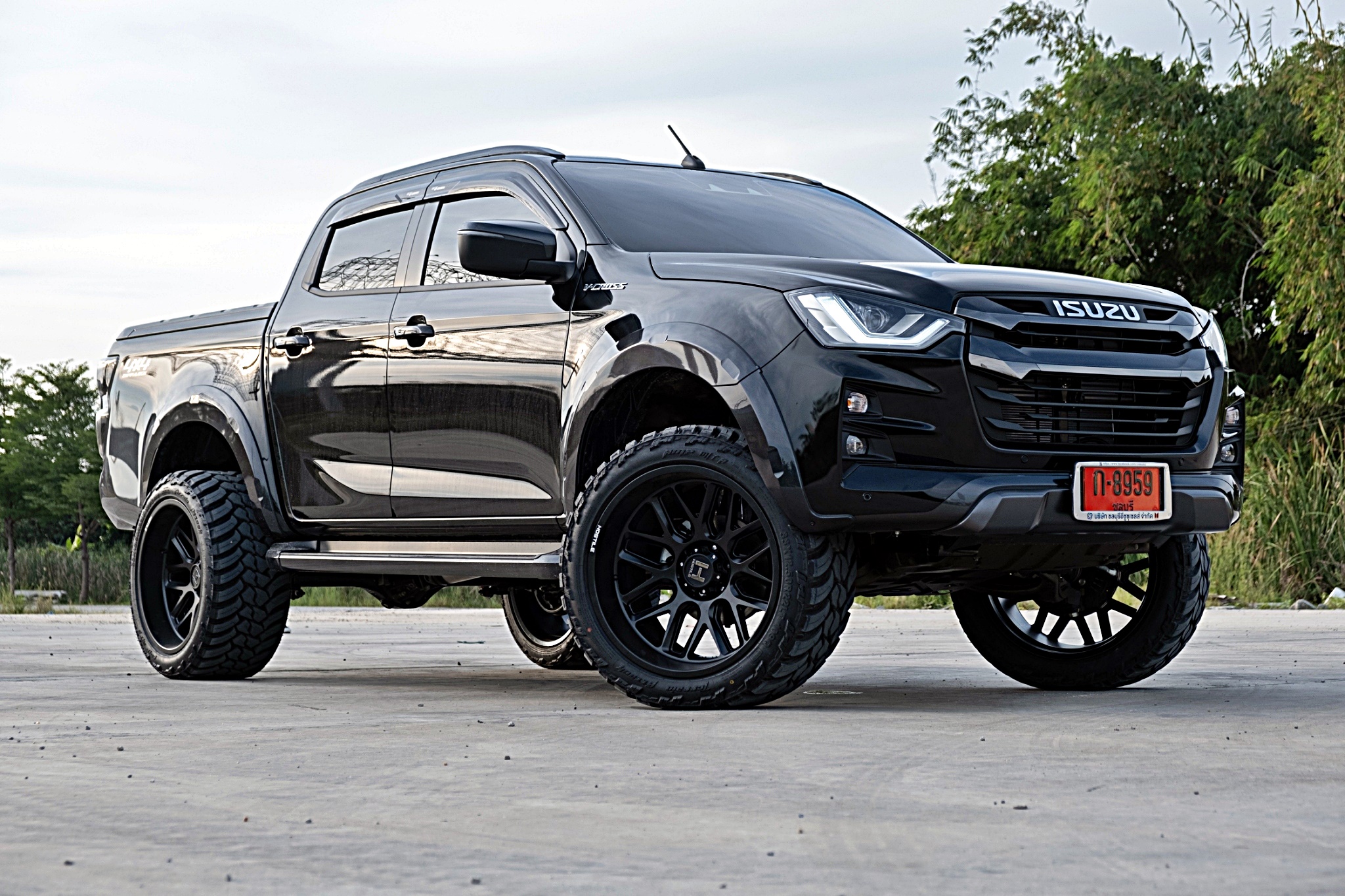 ล้อแท้ HOSTILE H120 ขอบ22 ใส่ D-MAX