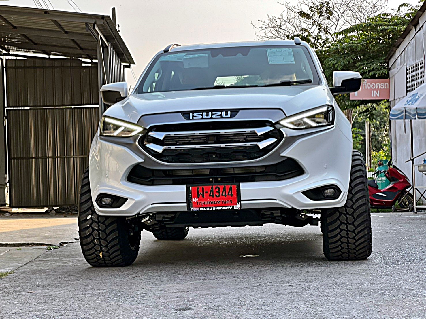 #MU_X_ทรงเมกา